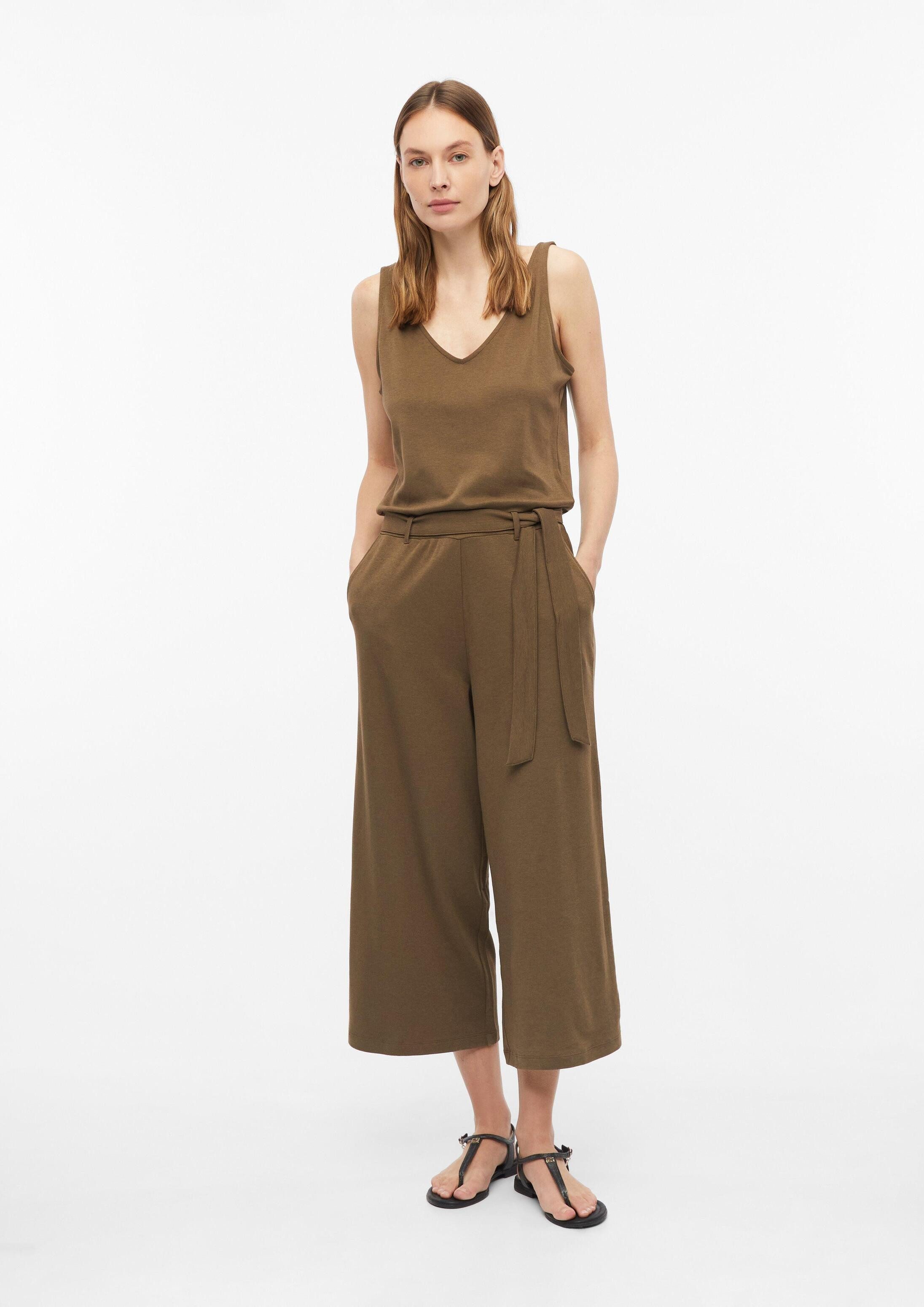 s.Oliver Jumpsuit Overall Ärmelloser Overall aus Interlockjersey mit Gürtel