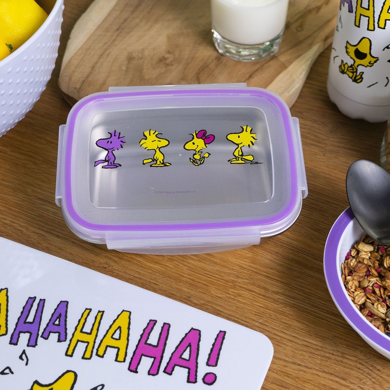 Geda Labels GmbH Lunchbox Peanuts Woodstock, Edelstahl, (1-tlg), Lila, 550 ml, luftdicht und auslaufsicher