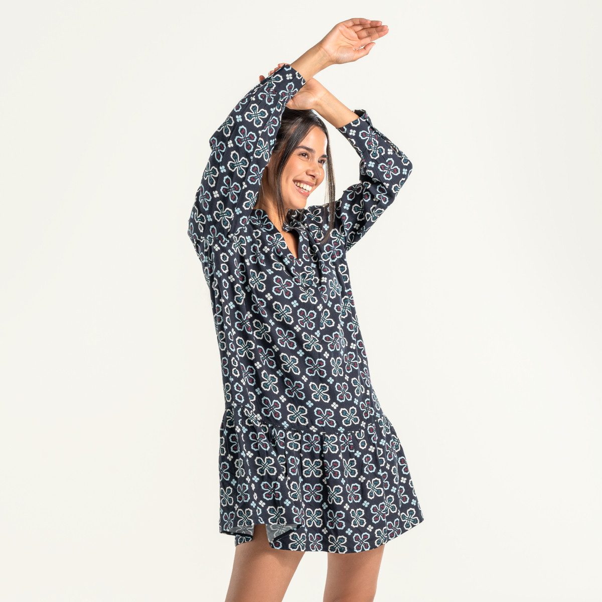 LIVING CRAFTS Midi dress SOLENNE Straight Fit with flounce for an elegant silhouette