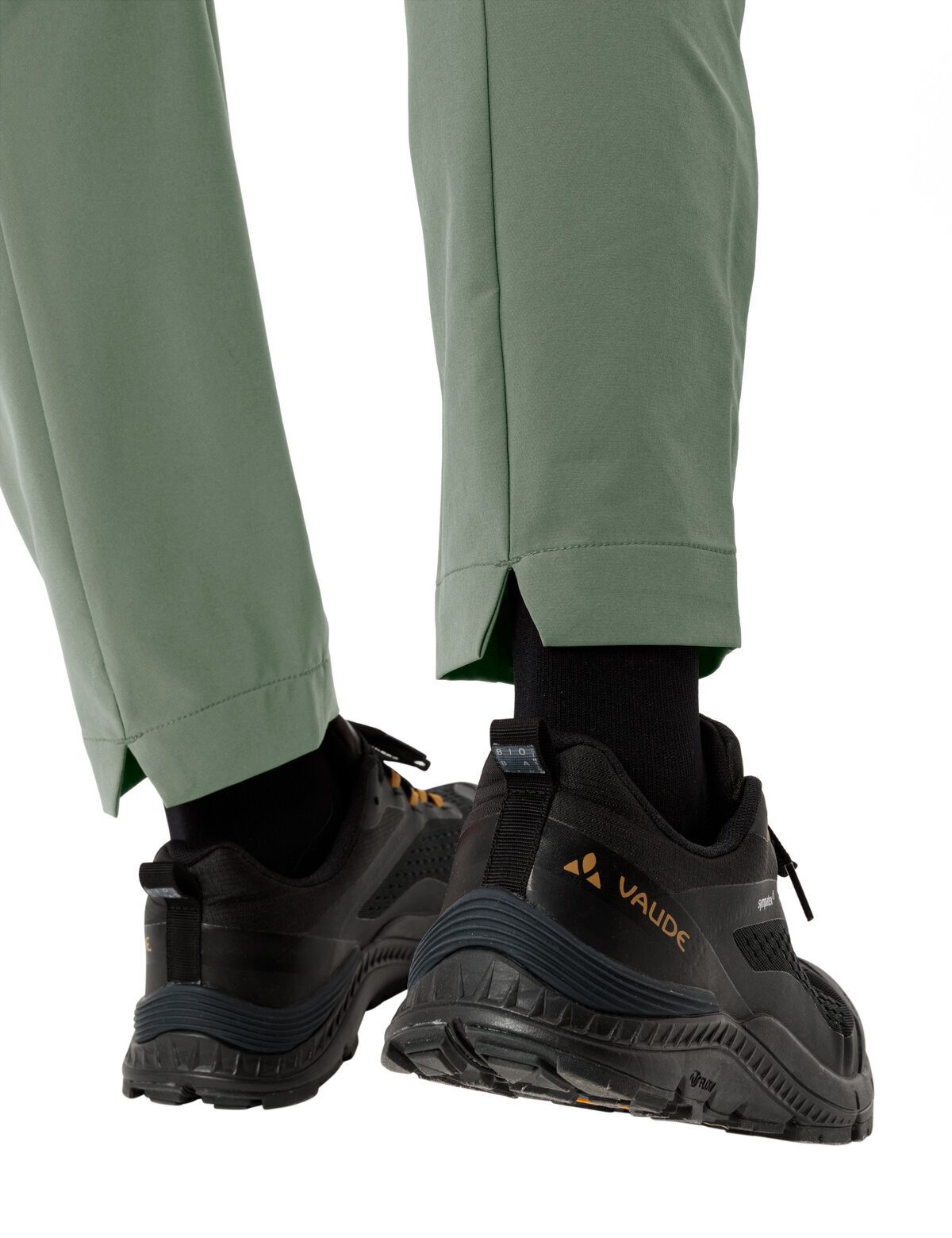 VAUDE Funktionshose Women's Skomer Pants III (1-tlg) schnellstrocknende und strapazierfähige Outdoor-Hose