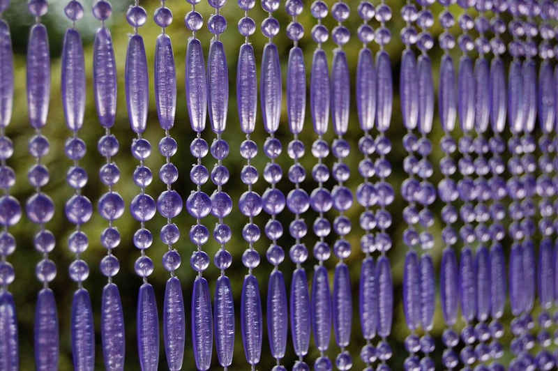 Türvorhang CASA FREJUS 4 Perlenvorhang lila, La Tenda, Ösen, transparent, 90 x 210 cm, Perlen - Довжина individuell kürzbar