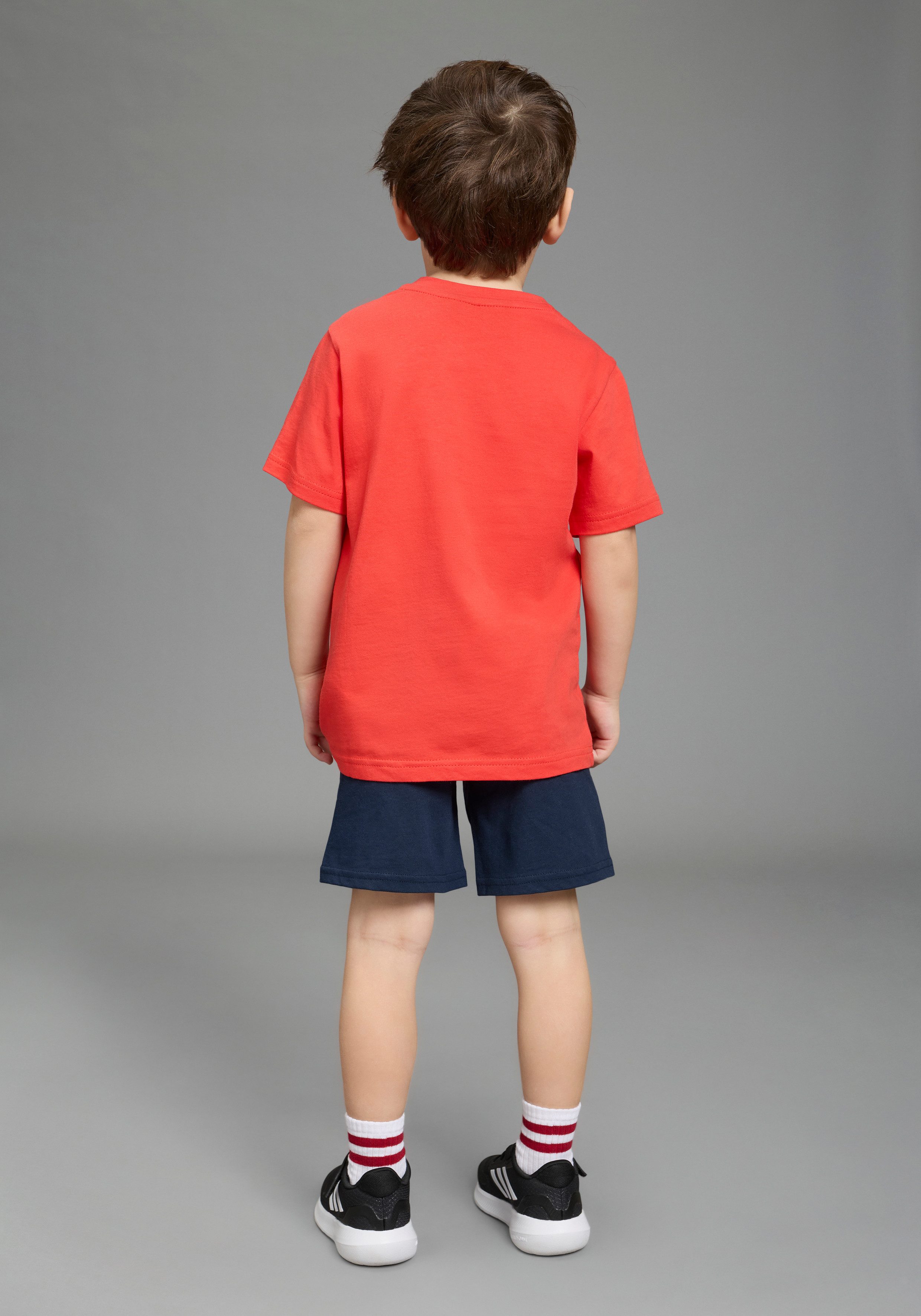 KIDSWORLD Shirt & Shorts CARS 2tlg. Set T-Shirt+Hose: LIGHTNING MCQUEEN - Disney (Set, 2-tlg) Set, aus Baumwolle. Artikel fällt klein, bitte größer bestellen