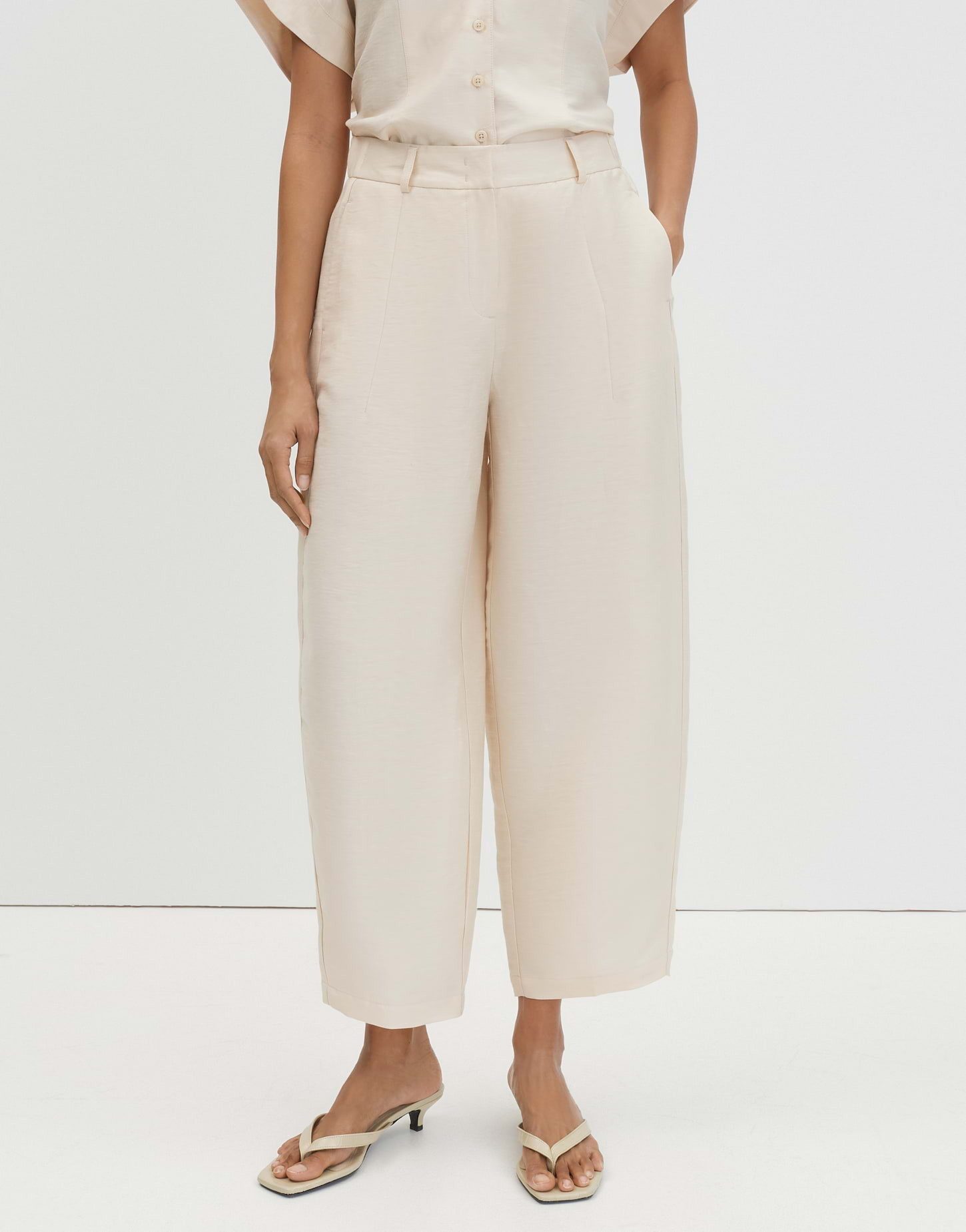someday Leinenhose CISILIA BARREL LINEN im Barrel Fit Ovale Beinlinie mit verdecktem Zip-Fly