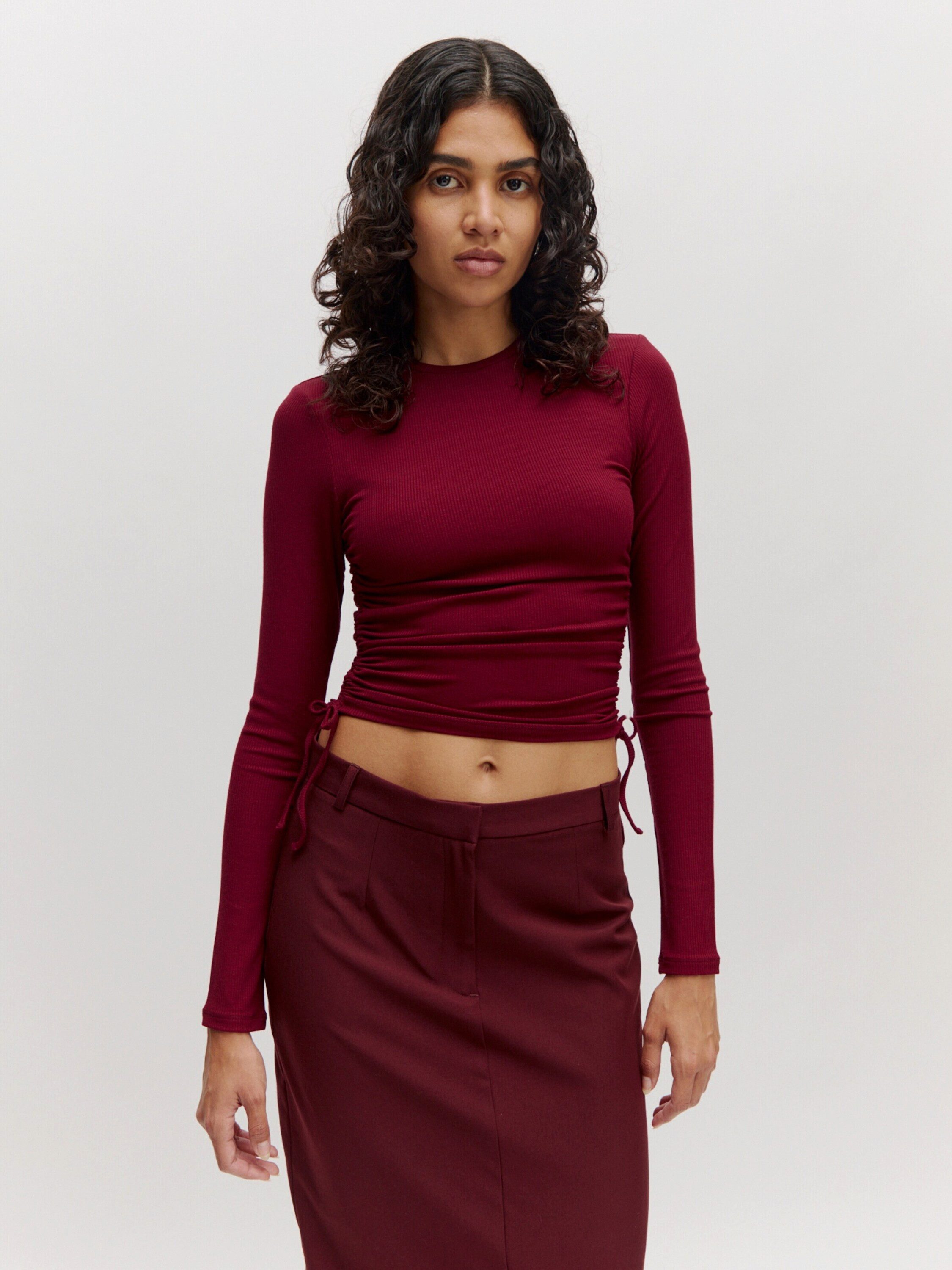 EDITED Langarmshirt Zilly (1-tlg) Drapiert/gerafft günstig online kaufen