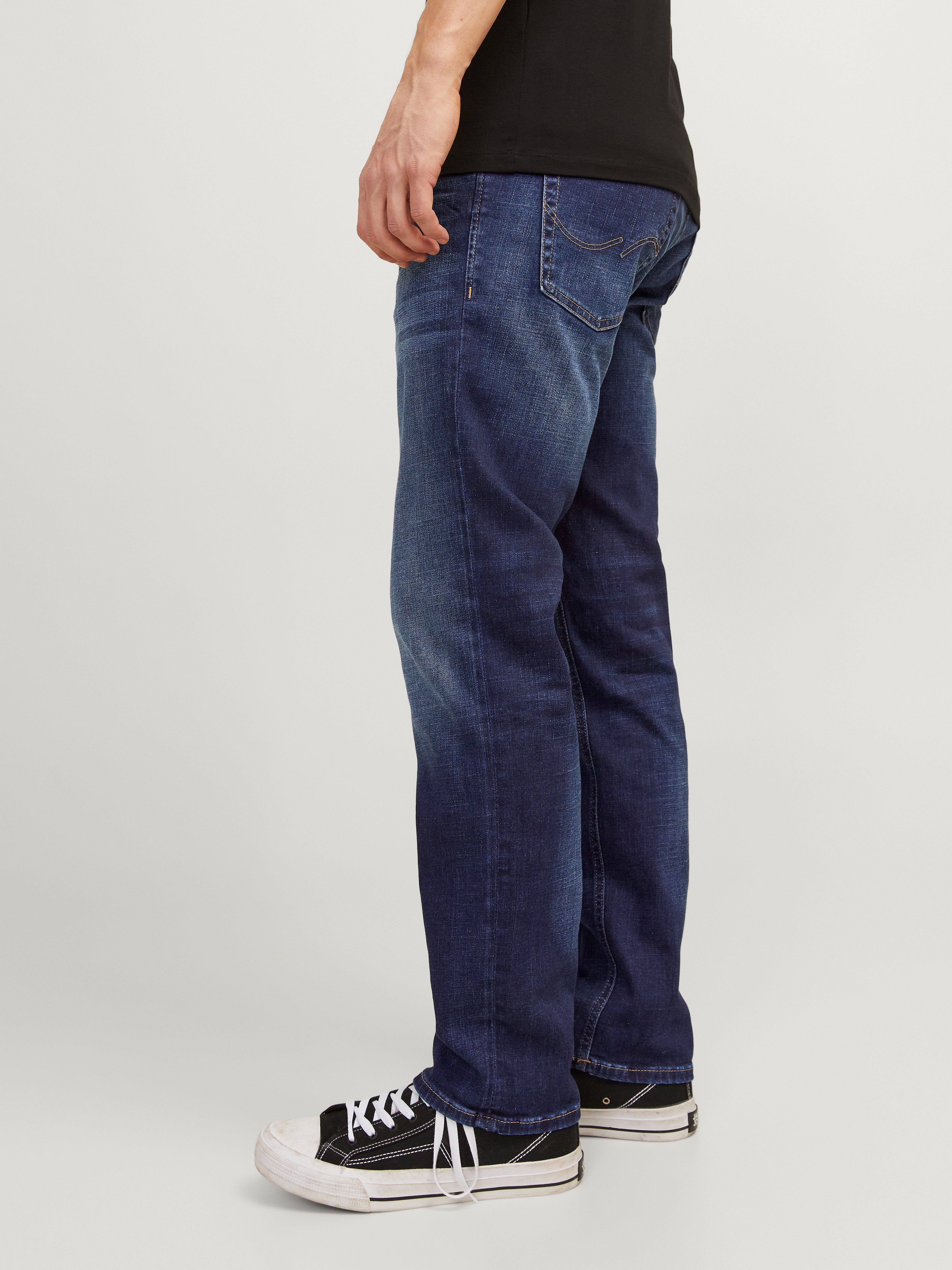 Jack & Jones Regular-fit-Jeans JJICLARK mit Used-Look und Stretch für den Alltag mit Abriebeffekten