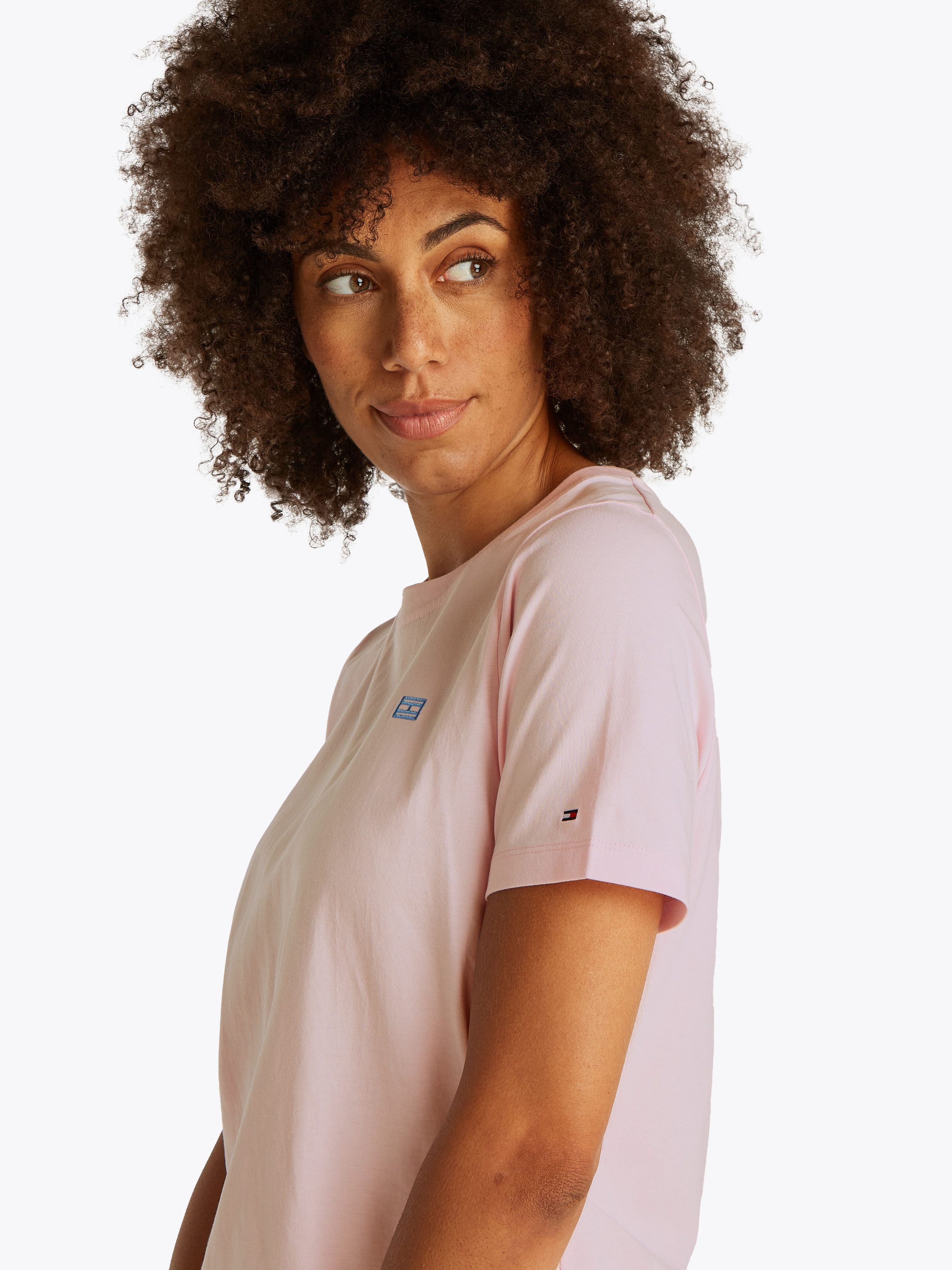 Tommy Hilfiger T-Shirt REG CONTRAST FLAG SS TEE mit Logostickerei günstig online kaufen