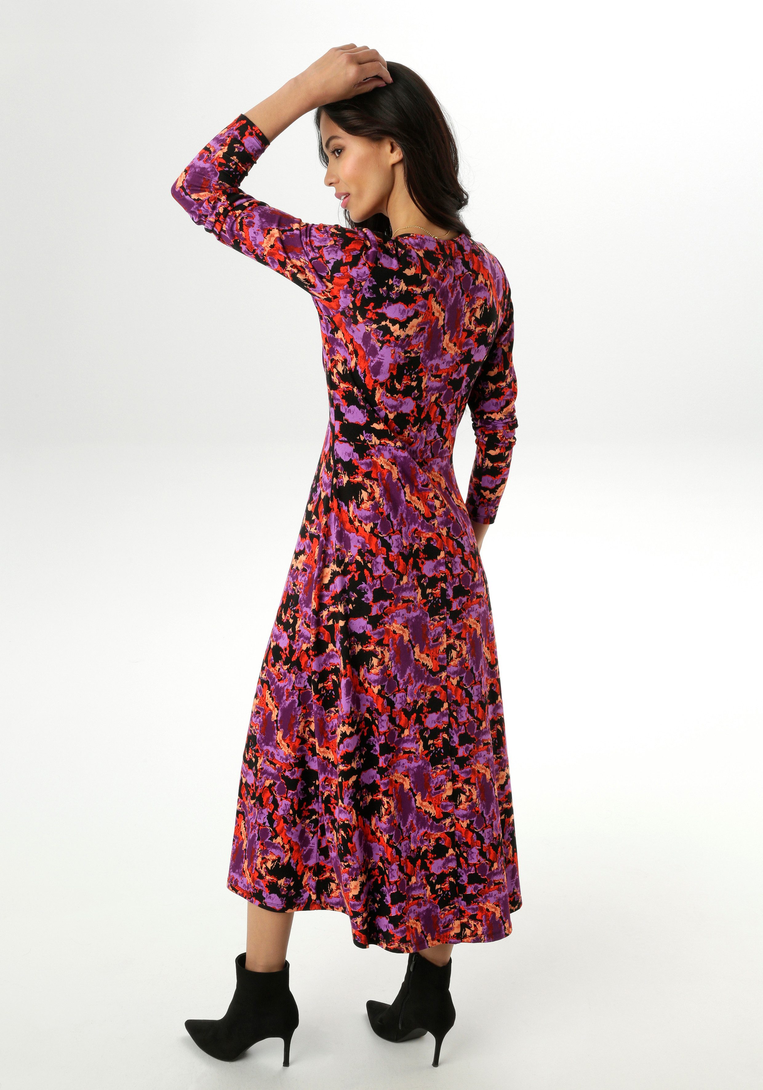 Aniston SELECTED Maxikleid mit V-Ausschnitt in Wickeloptik und Unterbrustnaht