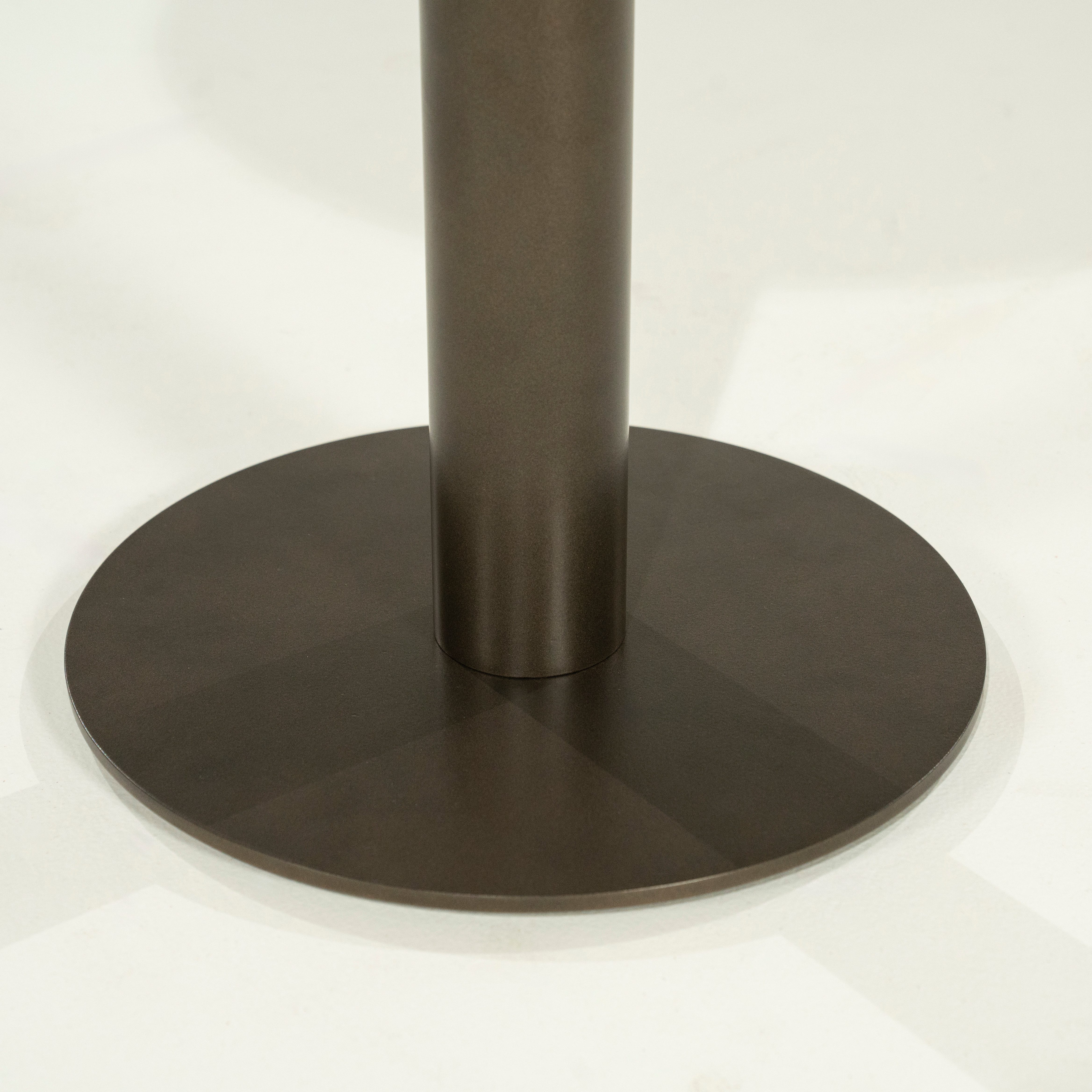 Maison ESTO Couchtisch Lina rund aus Mangoholz Beistelltisch Sofatisch im modernen Design, Zwei Größen zur Auswahl – Erhältlich in Ø 80 × 35 cm oder Ø 50 × 44 cm