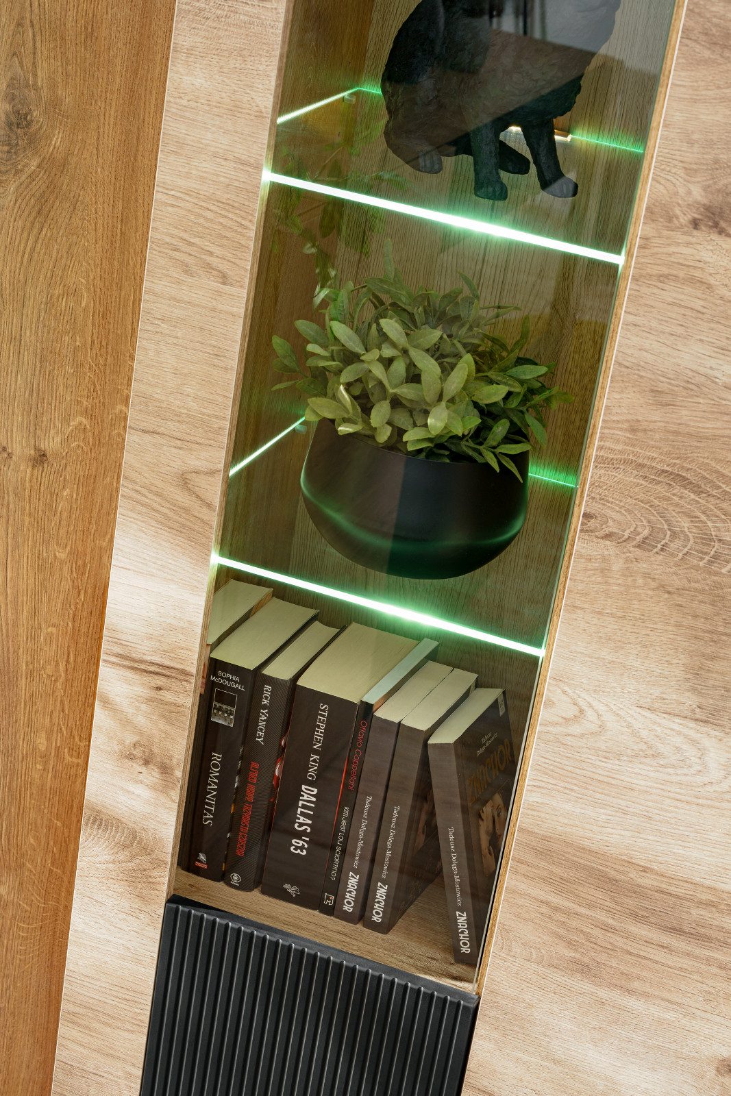 Inn.Furn Wohnwand Heron, (Schrankwand in Eiche mit Schwarz, 4-St., 25 Fächer, 350 x 192 cm), inklusive LED Beleuchtung