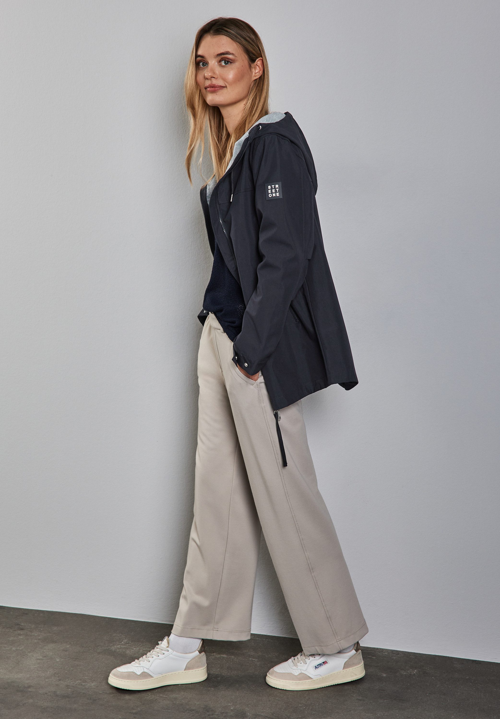 STREET ONE Kurzjacke mit Kapuze mit Tunnelzugband