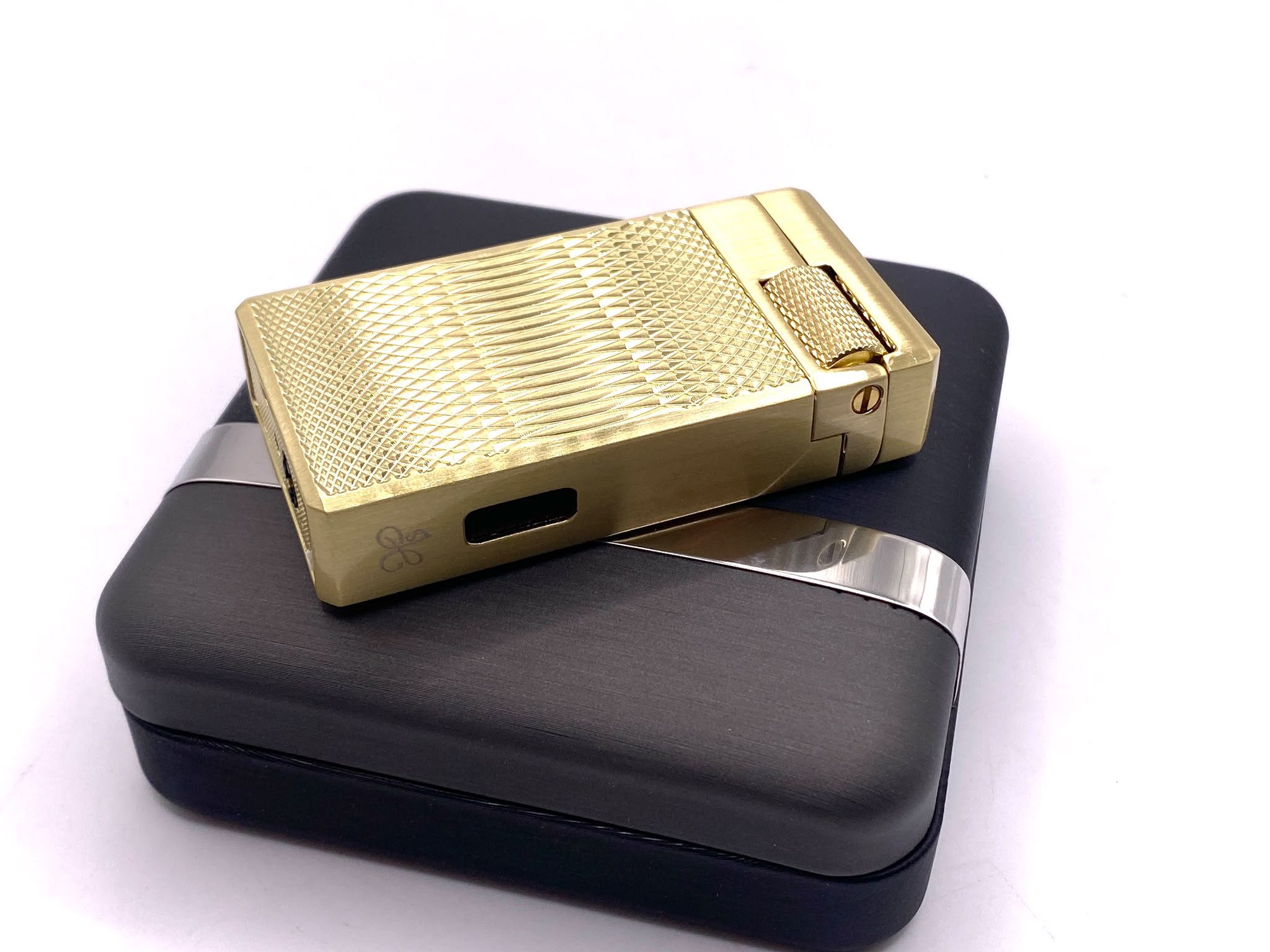Jean Claude Feuerzeug Dual Flame Zigarren Feuerzeug in gold oder silber, Soft Flamme oder Jet Flamme einstellbar