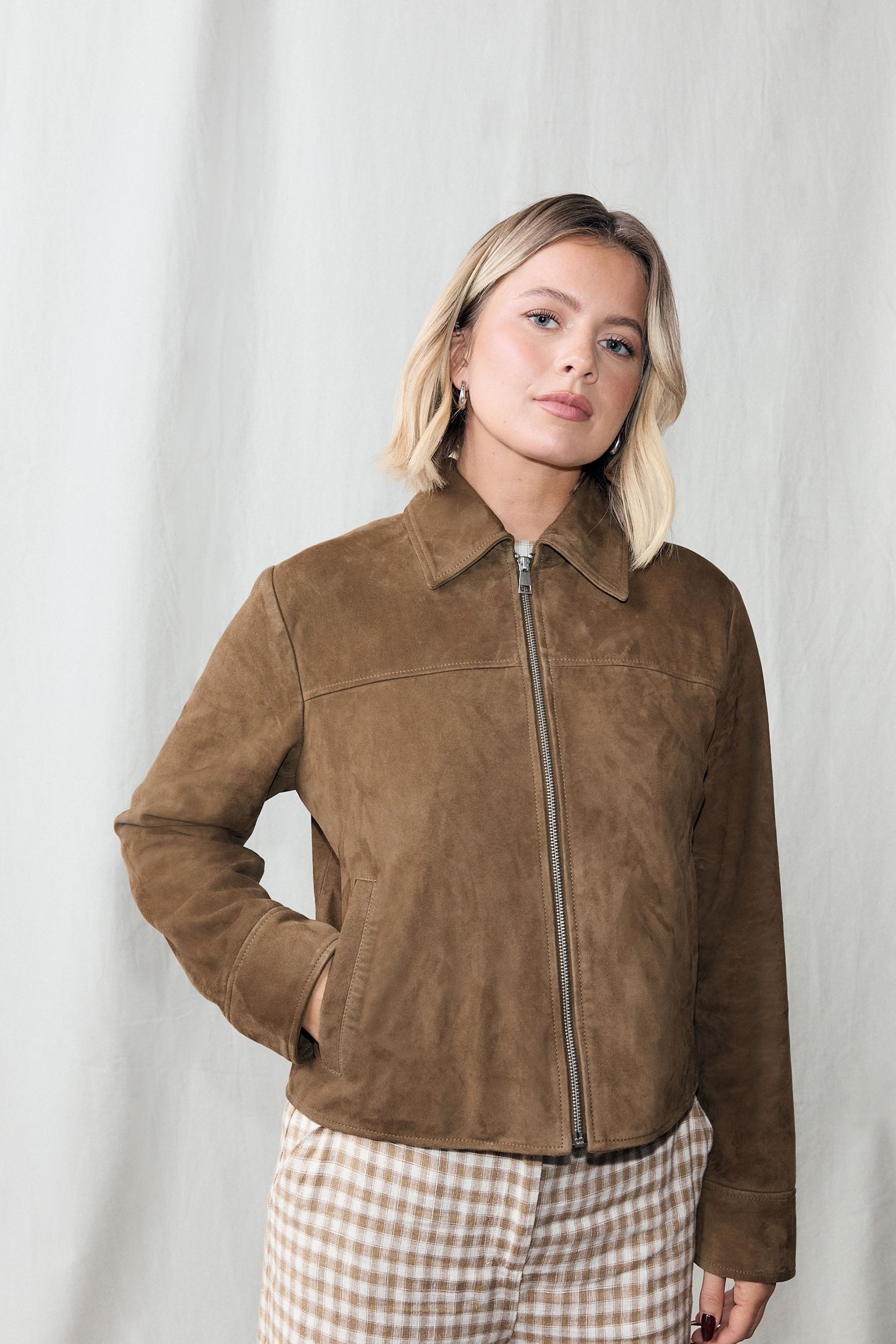 Next Lederjacke N. Premium Jacke aus echtem Veloursleder (1-St)