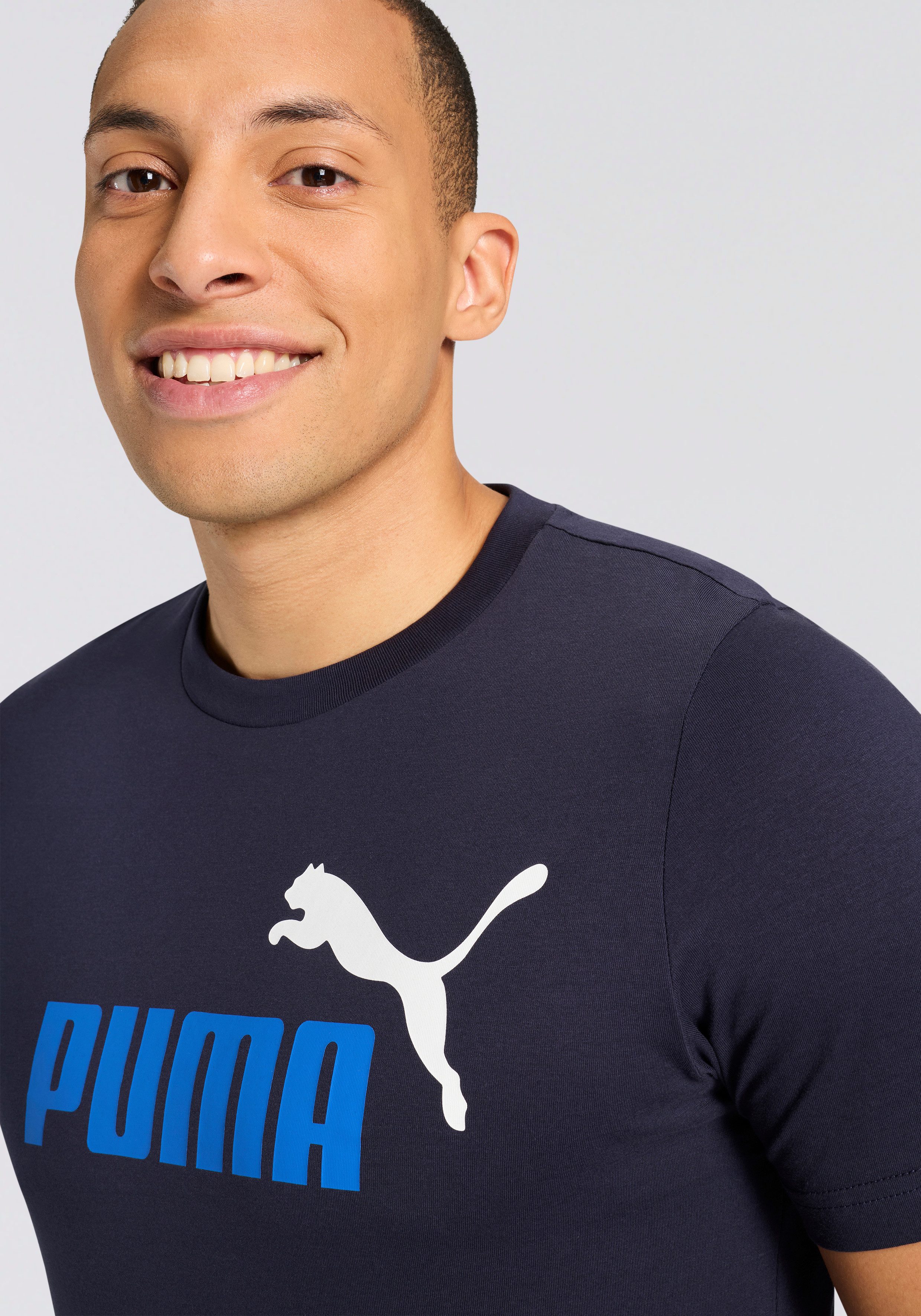 PUMA T-Shirt GRAPHICS 2 COLOR NO 1 LOGO TEE Kurzarm, mit Rundhalsausschnitt, mit Print-Applikation