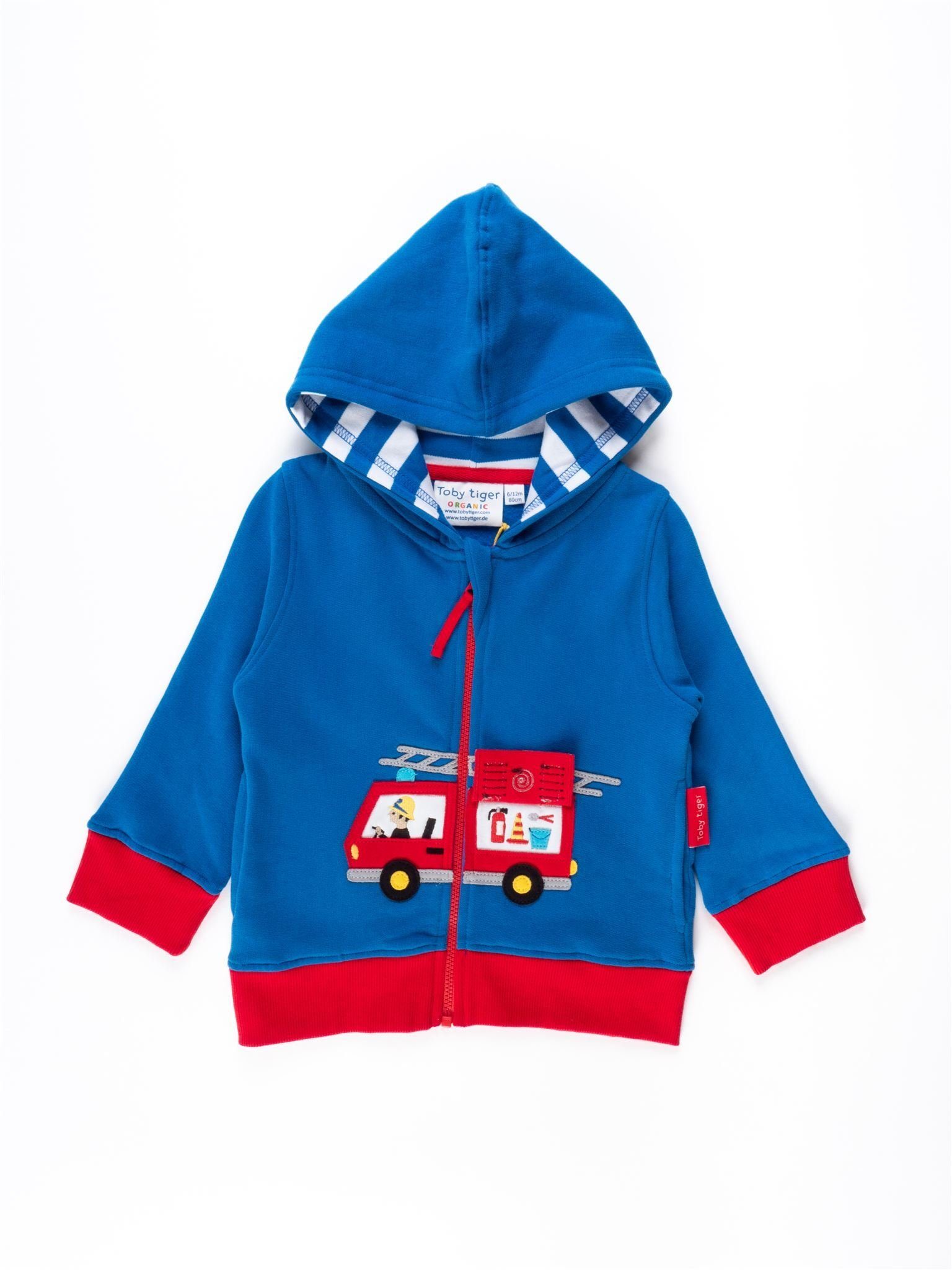 Toby Tiger Kapuzensweatjacke Sweatjacke mit Feuerwehrauto Print