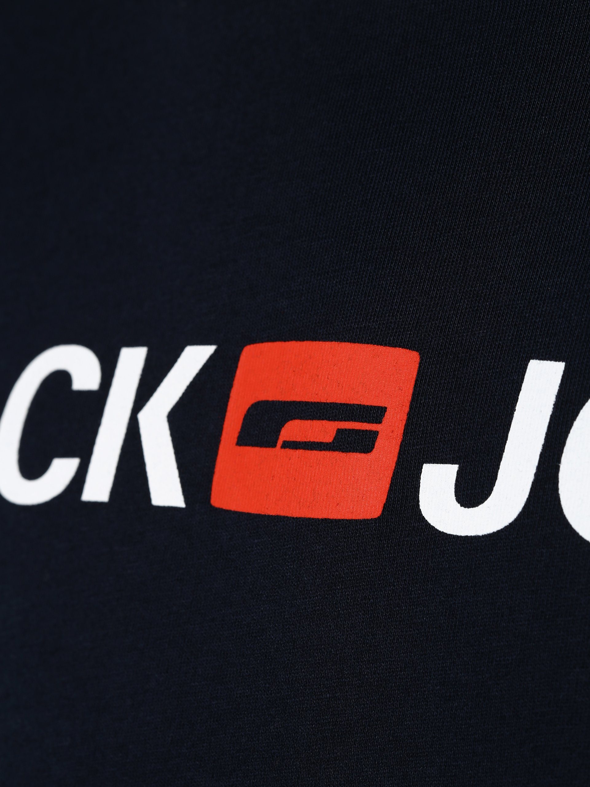 Jones JJECorp & T-Shirt Jack marine