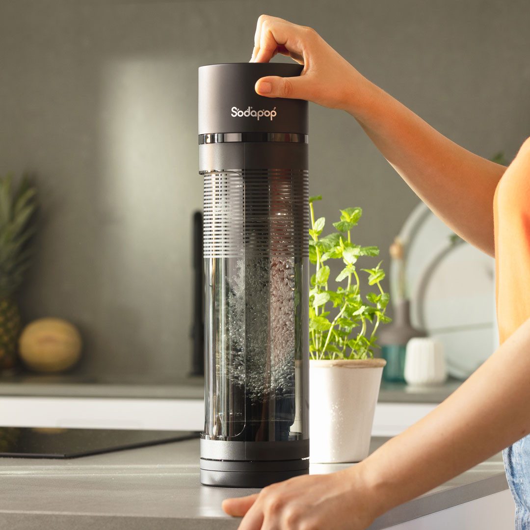 Sodapop Wassersprudler Logan inkl. 3 Glasflaschen & CO² Zylinder – Bild 5 von 5