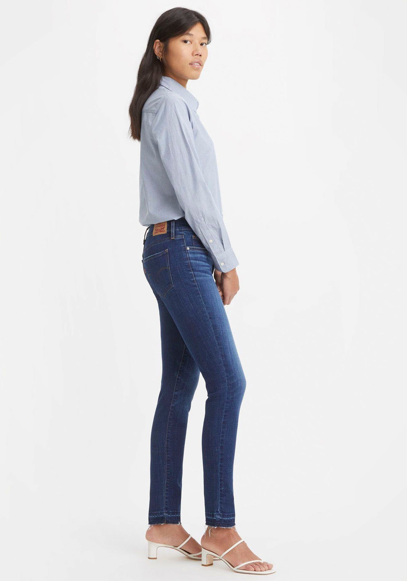 indigo 311 Skinny in 5-Pocket-Stil im Slim-fit-Jeans Shaping dark Levi's® worn