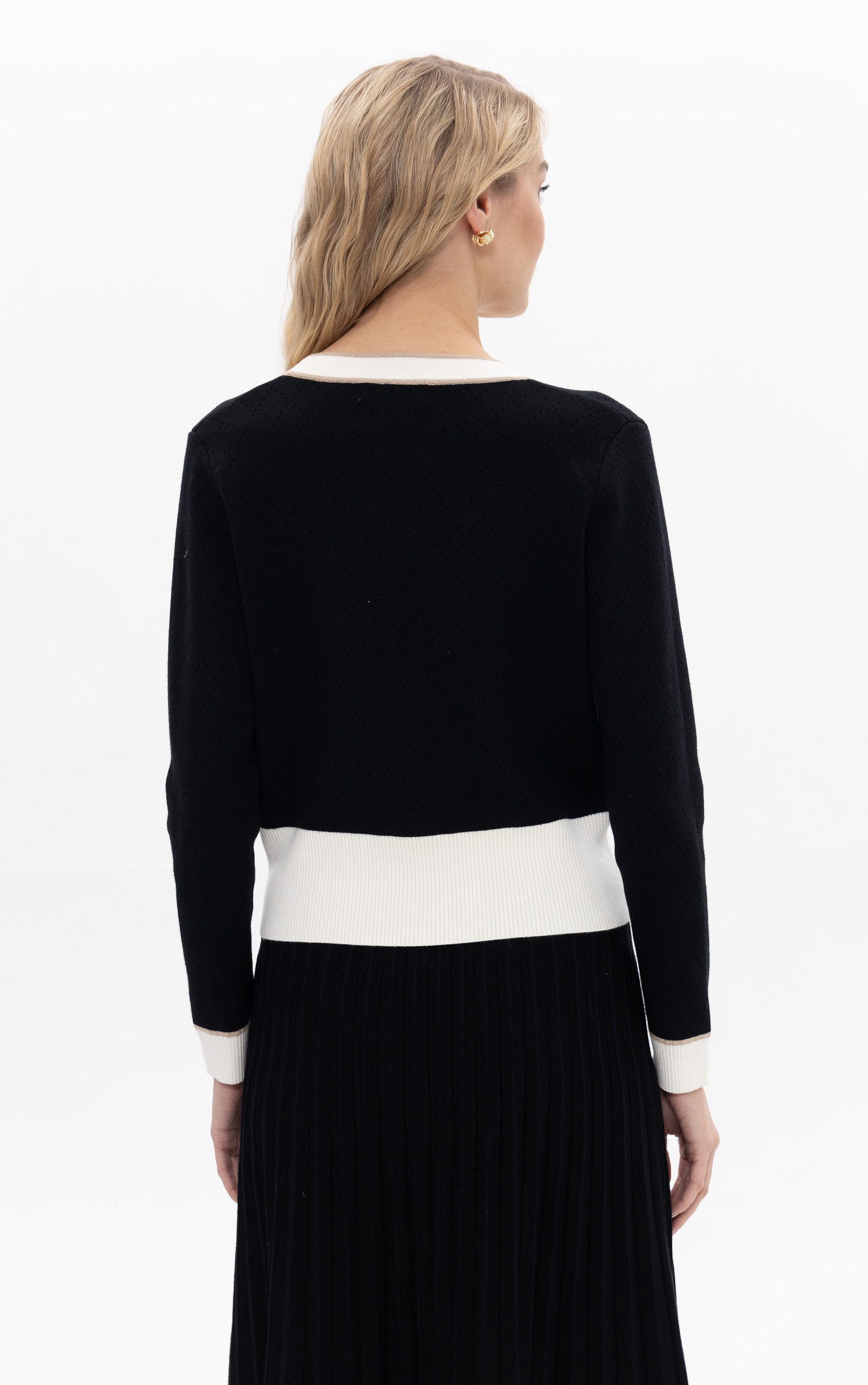 Passioni Cardigan Cropped mit Kontrast-Details günstig online kaufen