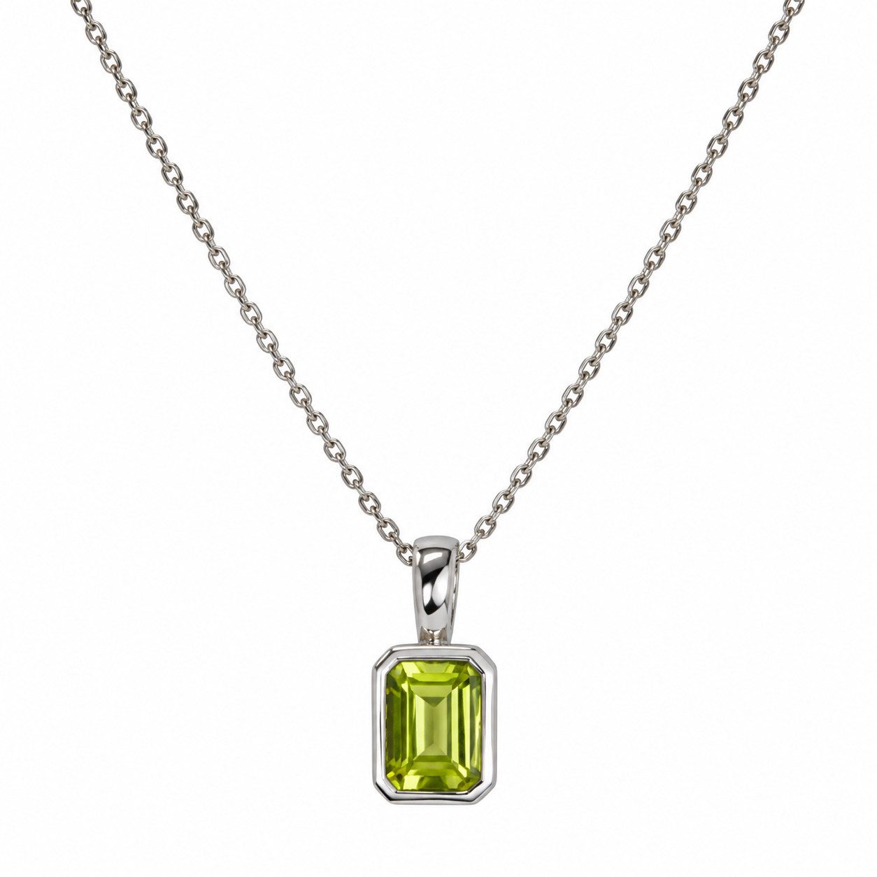 Sogni d'oro Kettenanhänger "Frühlingsfunke" mit facettiertem Peridot, Silber 925