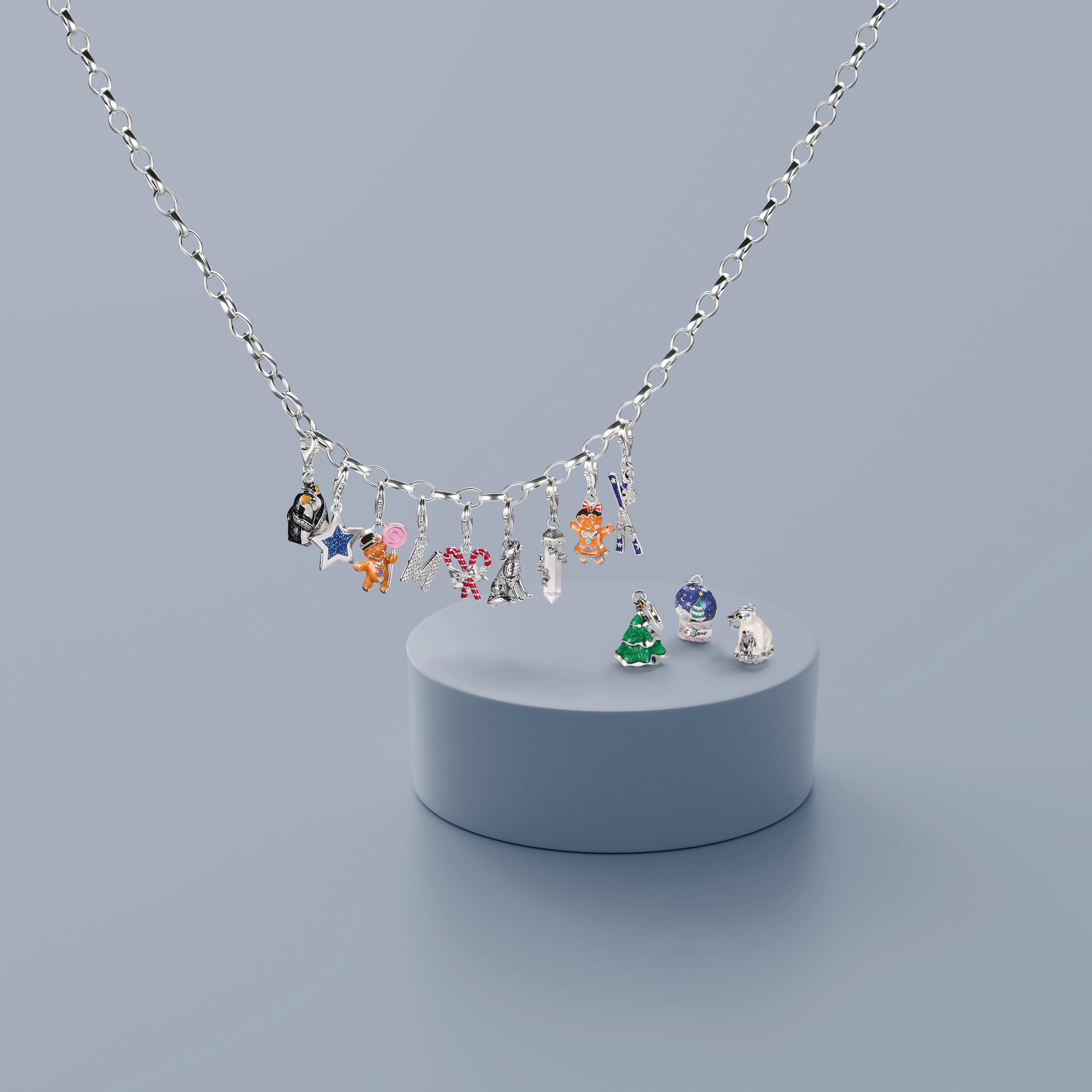 THOMAS SABO Charm-Einhänger Lebkuchen-Mädchen, mit Zirkonia (synth)