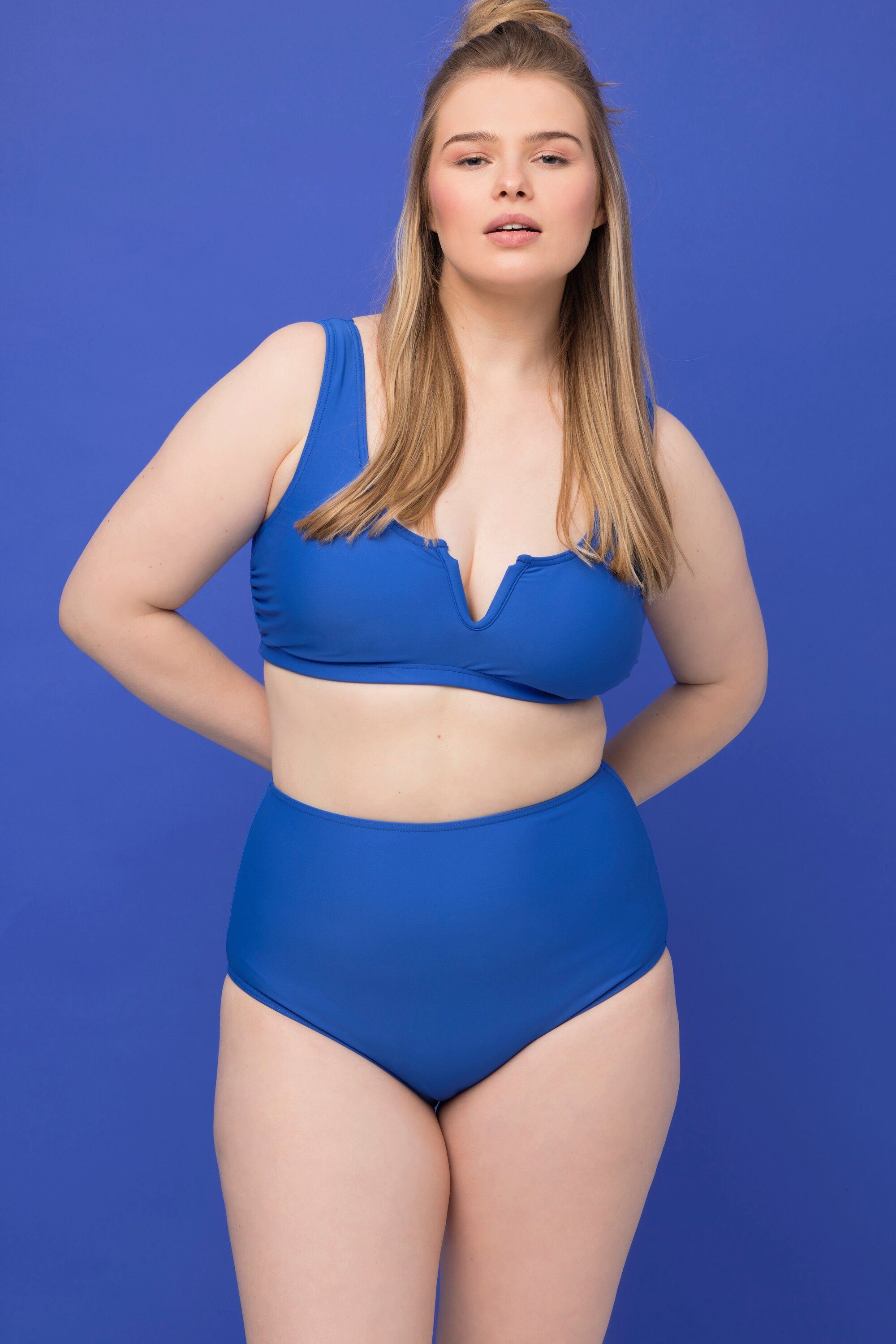 Bikini-Top V-Ausschnitt Soft-BH Untold Softcups Studio