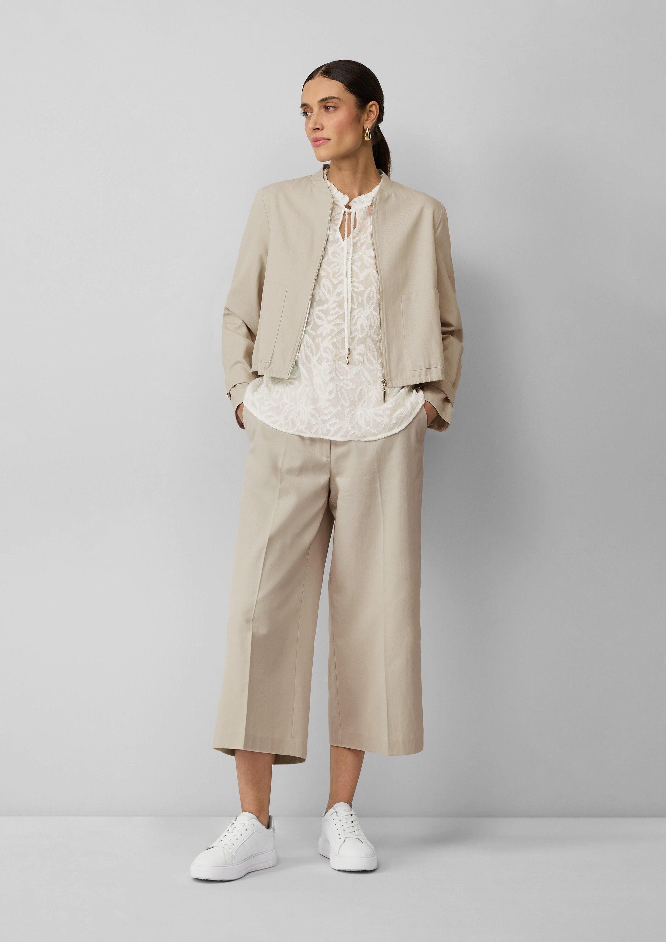 s.Oliver Blusentop Bluse Semitransparentes Top mit Tunika-Ausschnitt und Rüschen – Bild 5 von 5
