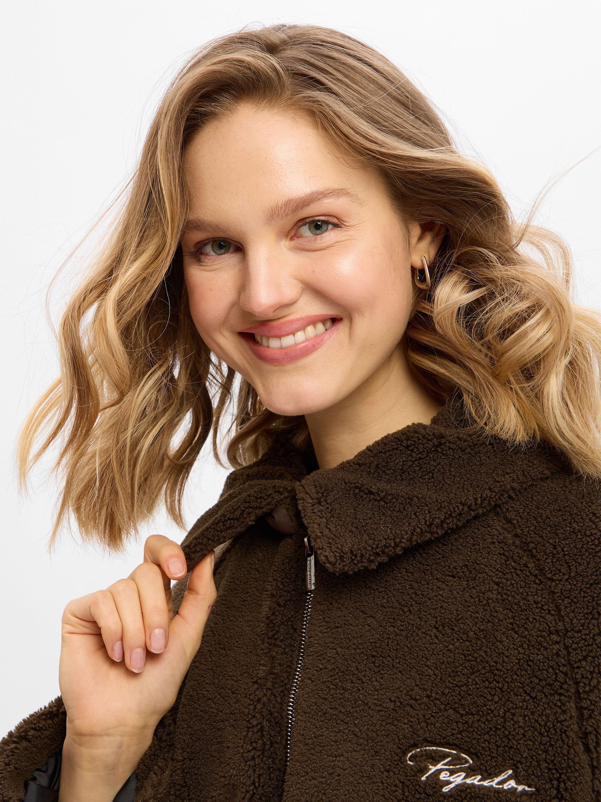 PEGADOR Sweatjacke Laja