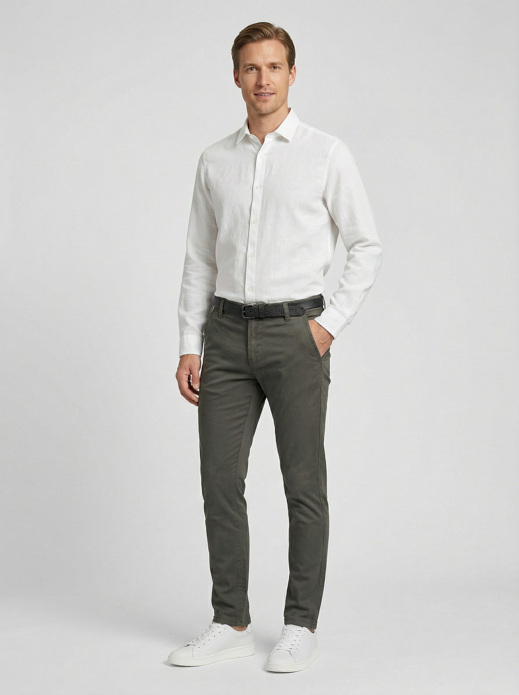 Zum Outfit 12