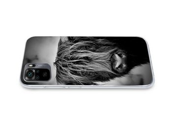 MuchoWow Handyhülle Schottischer Hochländer - Licht - Porträt - Natur, Phone Case, Handyhülle Xiaomi Redmi Note 10, Silikon, Schutzhülle