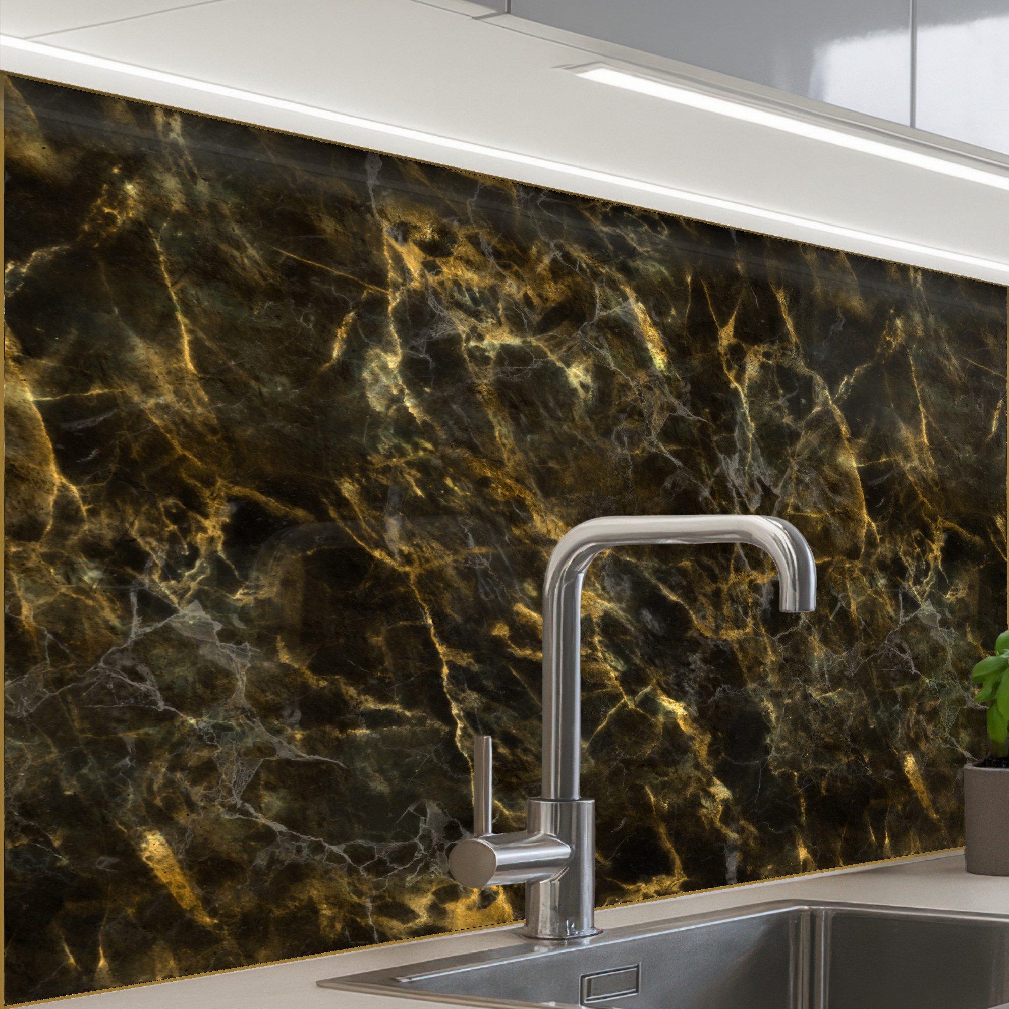 Schwarz - Marmor - Gold