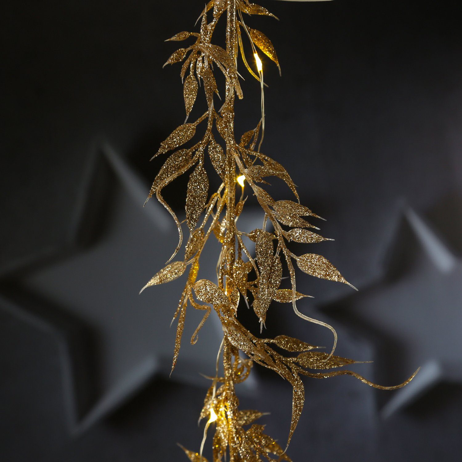 MARELIDA LED-Lichterkette Drahtlichterkette glitzernde Blätter Deko Girlande biegsam 150cm gold, 30-flammig