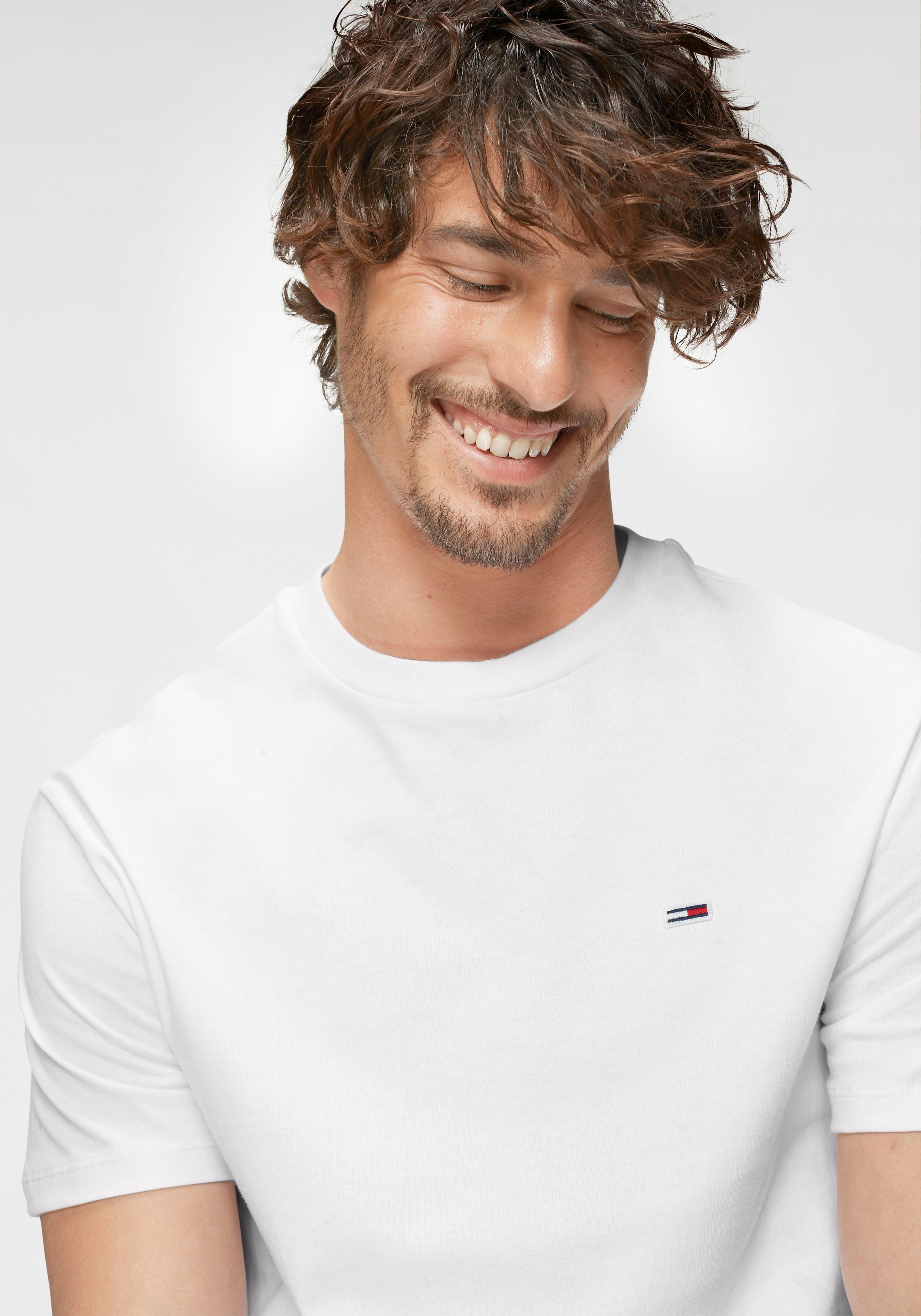 Tommy Jeans T-Shirt TJM CLASSIC JERSEY CREW NECK mit Logostickerei