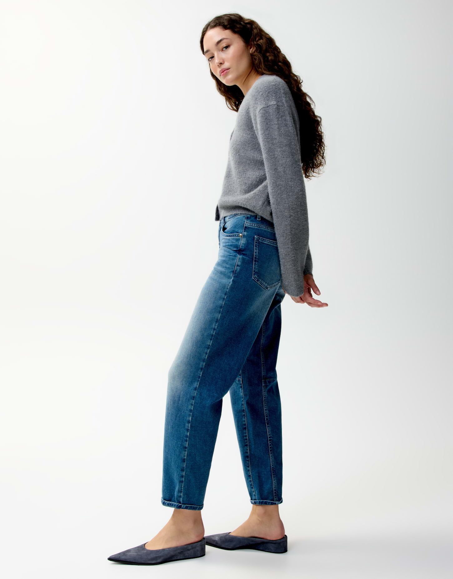 OPUS PANTS Relax-fit-Jeans aus Baumwollmix Ovale Ankle-Silhouette mit weichem Griff und dezenter Used-Waschung – Bild 5 von 5