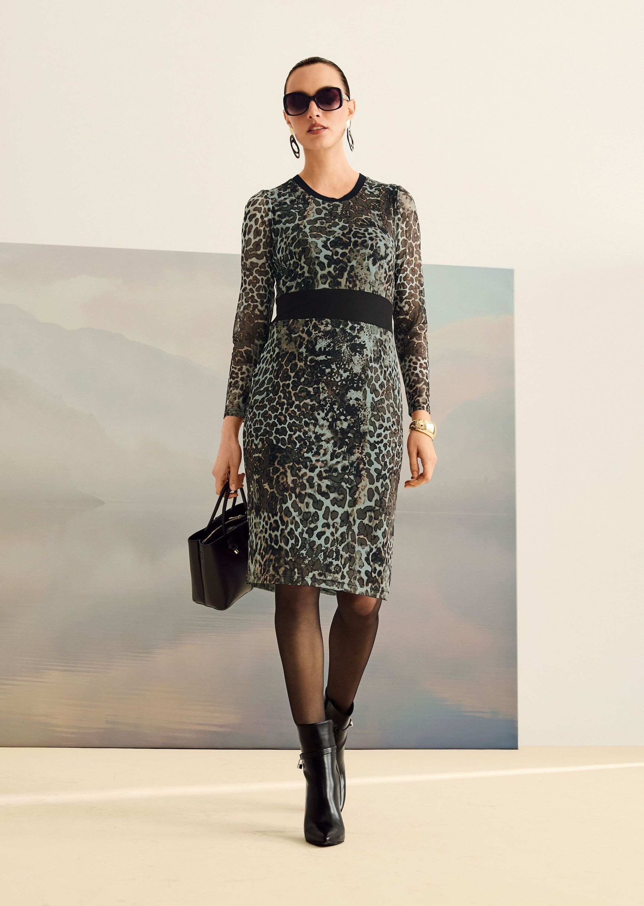 Midikleid Elegantes Mesh-Kleid mit Animal-Print
