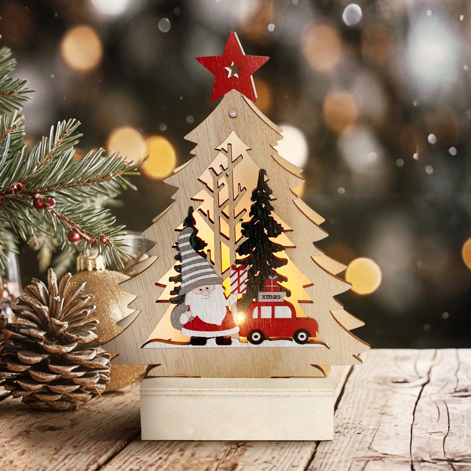 HTI-Living Weihnachtsfigur Leuchtspitze Weihnachtsmann kommt mit dem Auto (Stück, 1 St., 1 Leuchtdeko, ohne Batterien), Weihnachtsdeko