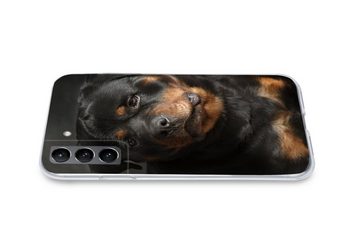 MuchoWow Handyhülle Porträt eines Rottweilers im Atelier, Phone Case, Handyhülle Samsung Galaxy S21 Plus, Silikon, Schutzhülle