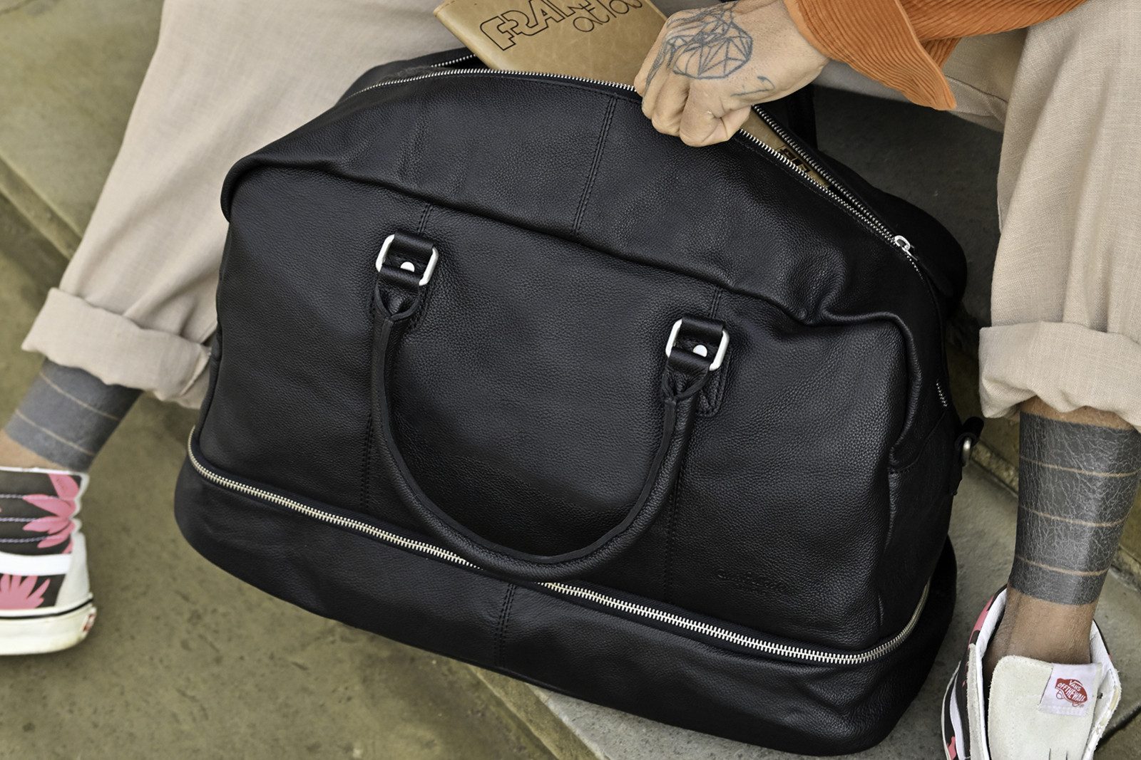 Gusti Leder Reisetasche Gusti Leder Reisetasche Justin (1-tlg)