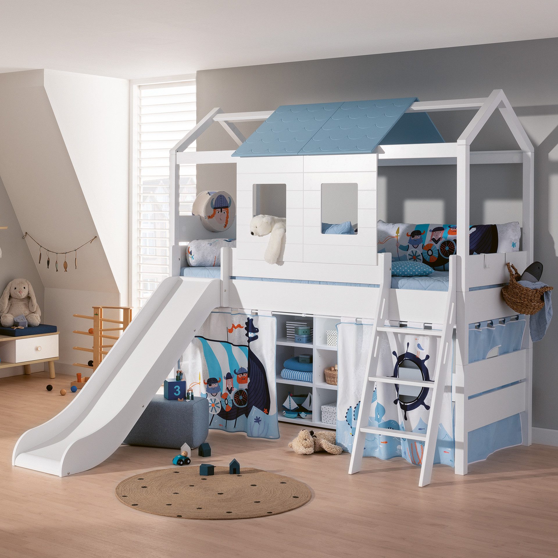 PAIDI Hausbett TINY HOUSE, Spielbett mit Rutsche und Rausfallschutz, individuell gestaltbar