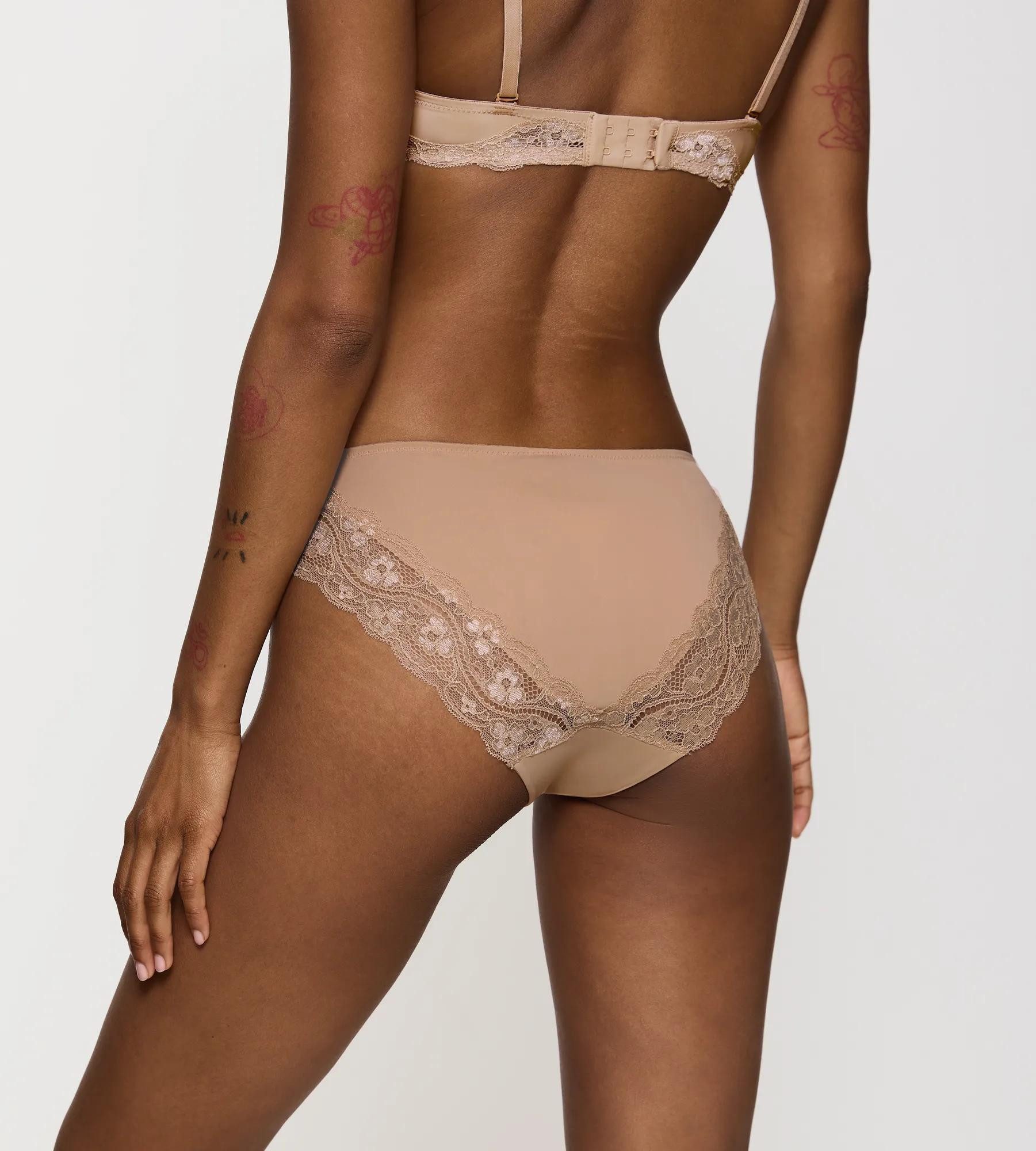 Triumph Slip Lovely Micro Tai mit Spitzenbesatz