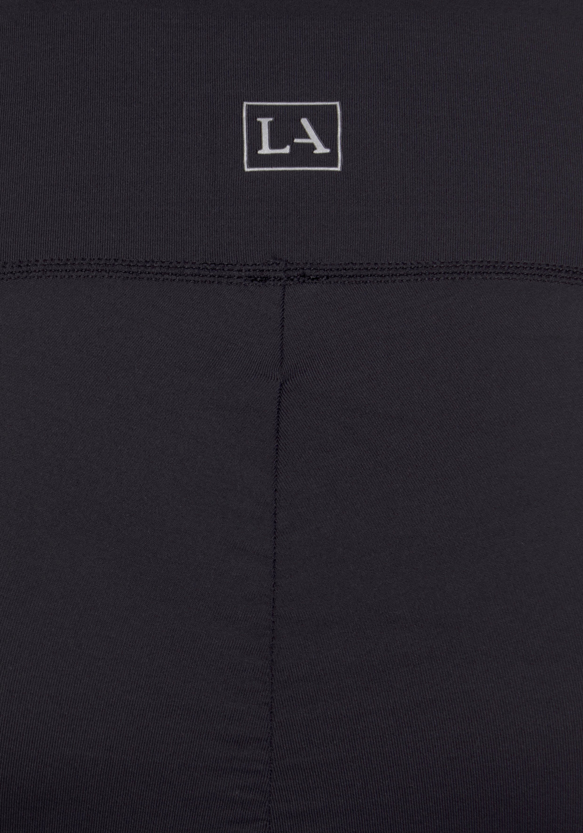 LASCANA ACTIVE Sporthose mit Mesh-Einsätze an den Beinen