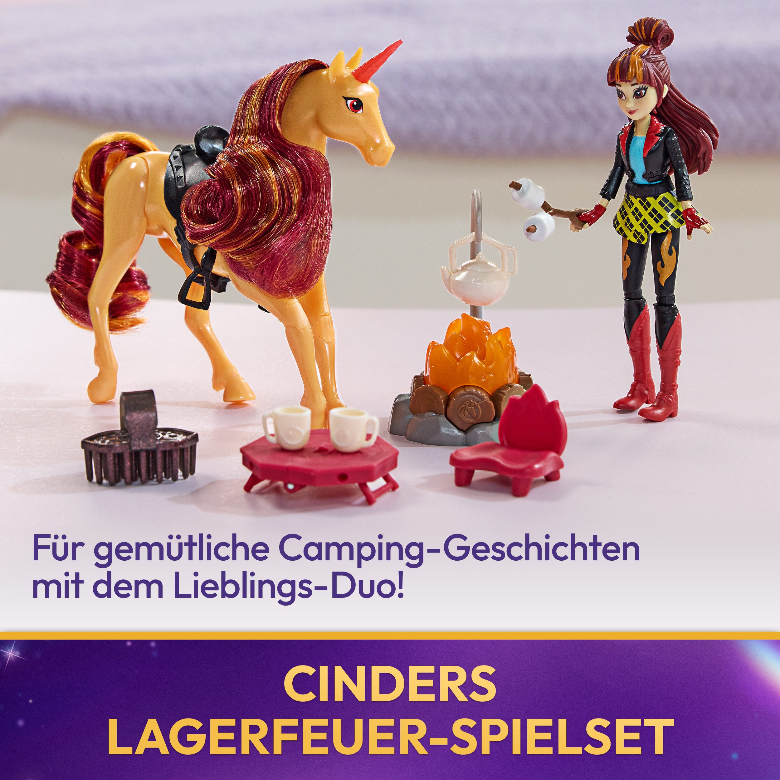Spin Master Anziehpuppe Unicorn Academy - Cinders Lagerfeuer-Set – Bild 4 von 5