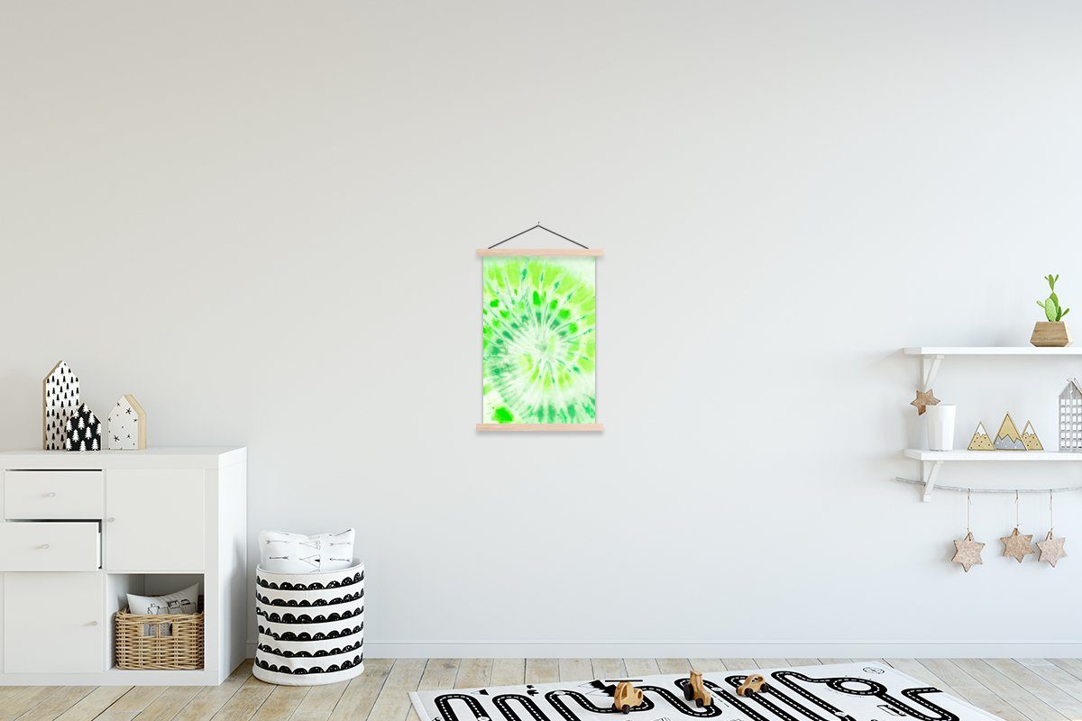 MuchoWow Poster Krawattenfärbung - Grün - Spirale, (1 St), Posterleiste, Textilposter für Wohnzimmer, Bilderleiste, Magnetisch