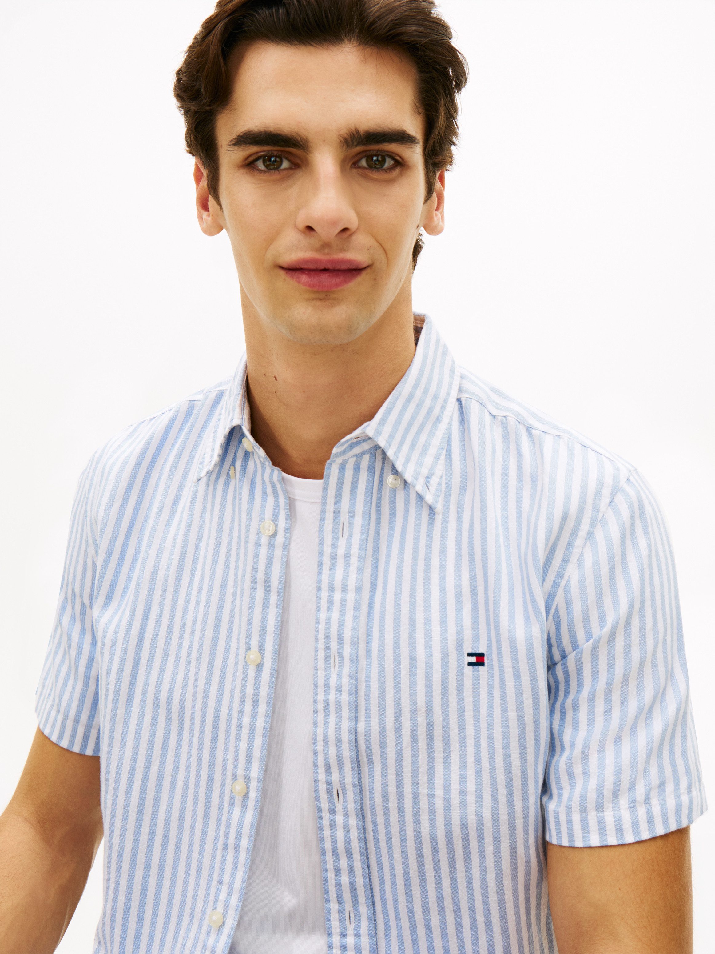 Tommy Hilfiger Kurzarmhemd LINEN BLEND BENGAL STRIPE regular fit, gestreift, Button-down-Kragen