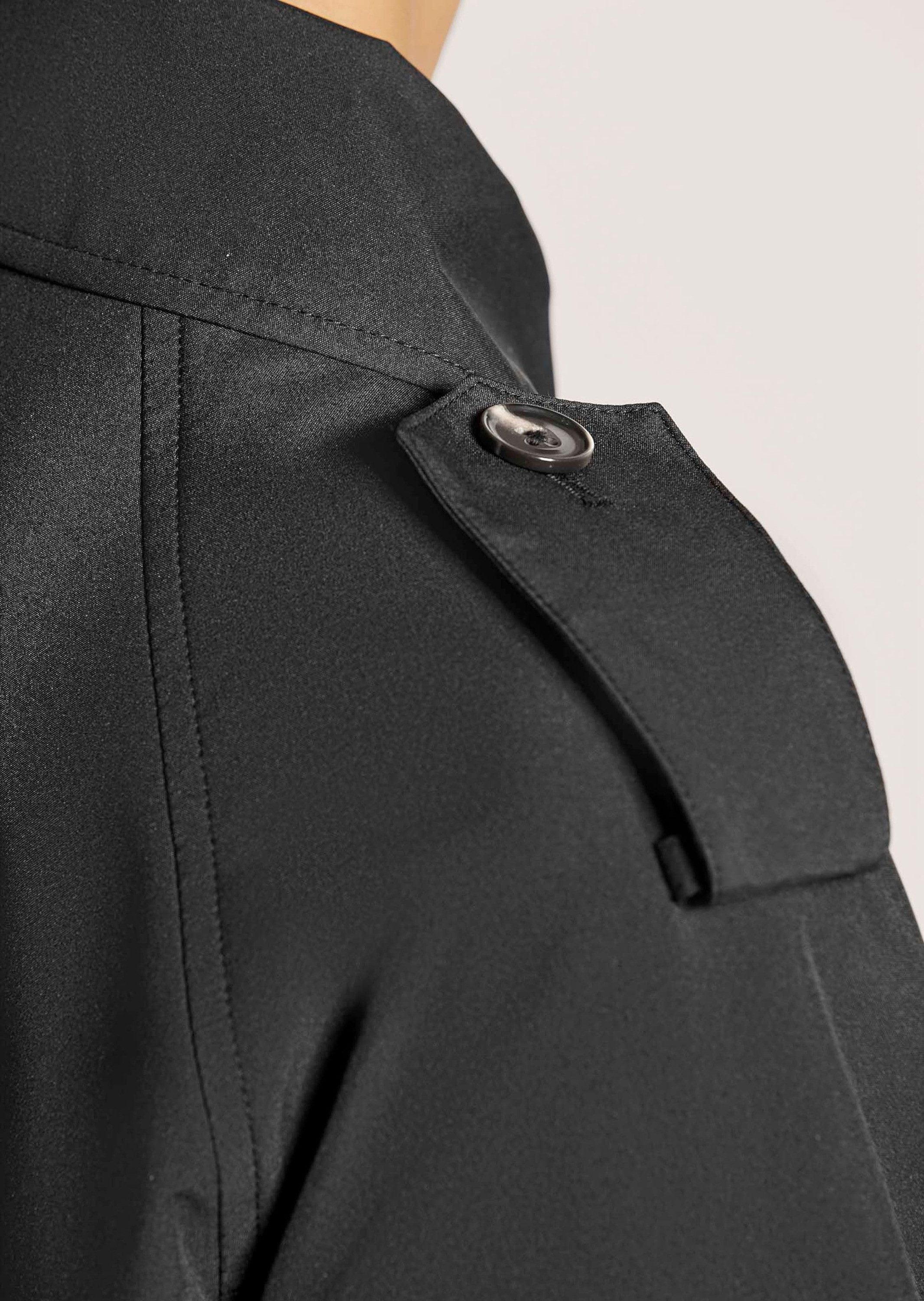 MADELEINE Trenchcoat Oversized Kurztrench mit Raglanärmeln Unifarbenes Design mit klassischem Reverskragen