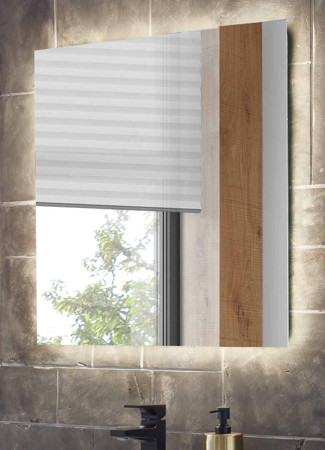 Furn.Design Badspiegel Glide (Wandspiegel inklusive LED Beleuchtung, rahmenlos, 60 x 65 cm), mit Touch-Funktion