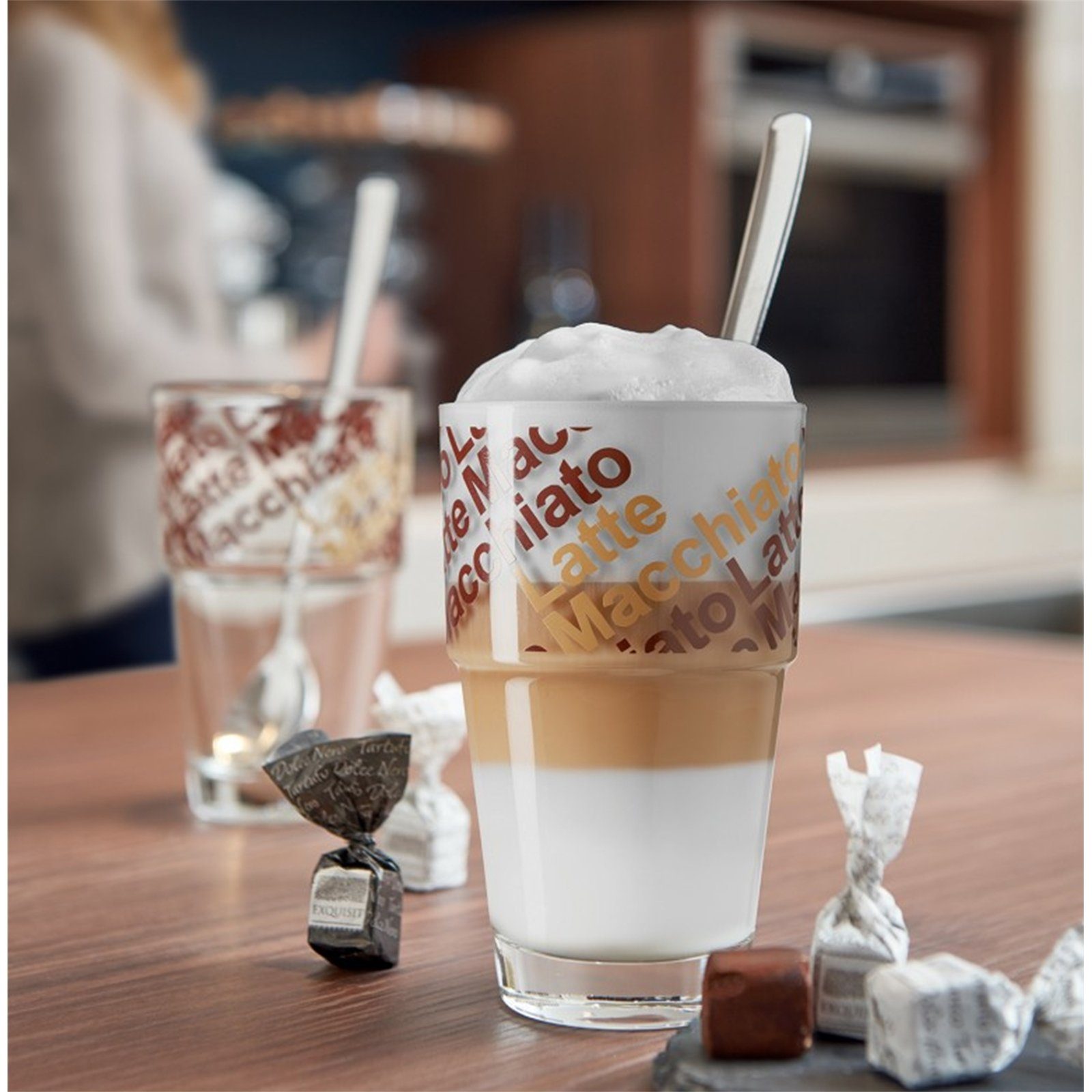 4er-Set Café mit Latte Macchiato Set Solo, Latte-Macchiato-Glas Glas, LEONARDO formstabil Latte Löffeln LEONARDO Café Latte