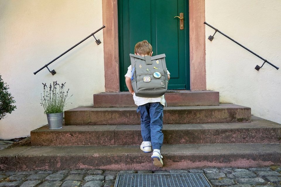 LÄSSIG Kinderrucksack Medium Rolltop Backpack, Green, aus recycelten  PET-Flaschen, Mit zusätzlicher Reißverschluss-Rucksacköffnung am Rücken