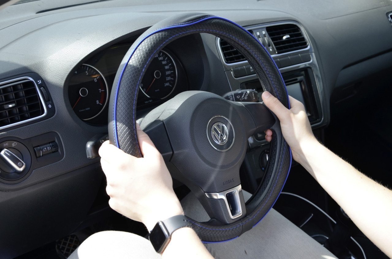 Cartrend Lenkradbezug Cartrend Lenkradhülle Performance blau