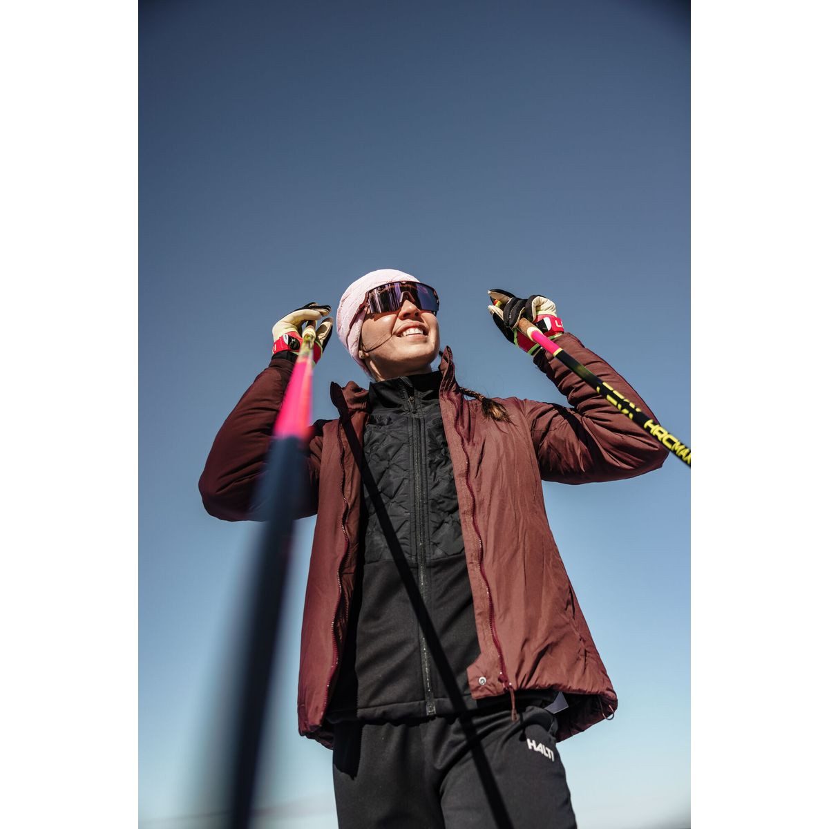 HALTI Skijacke Framover W XC Hybrid Jacket Perfekte Jacke für aktive Skifahrerinnen mit optimaler