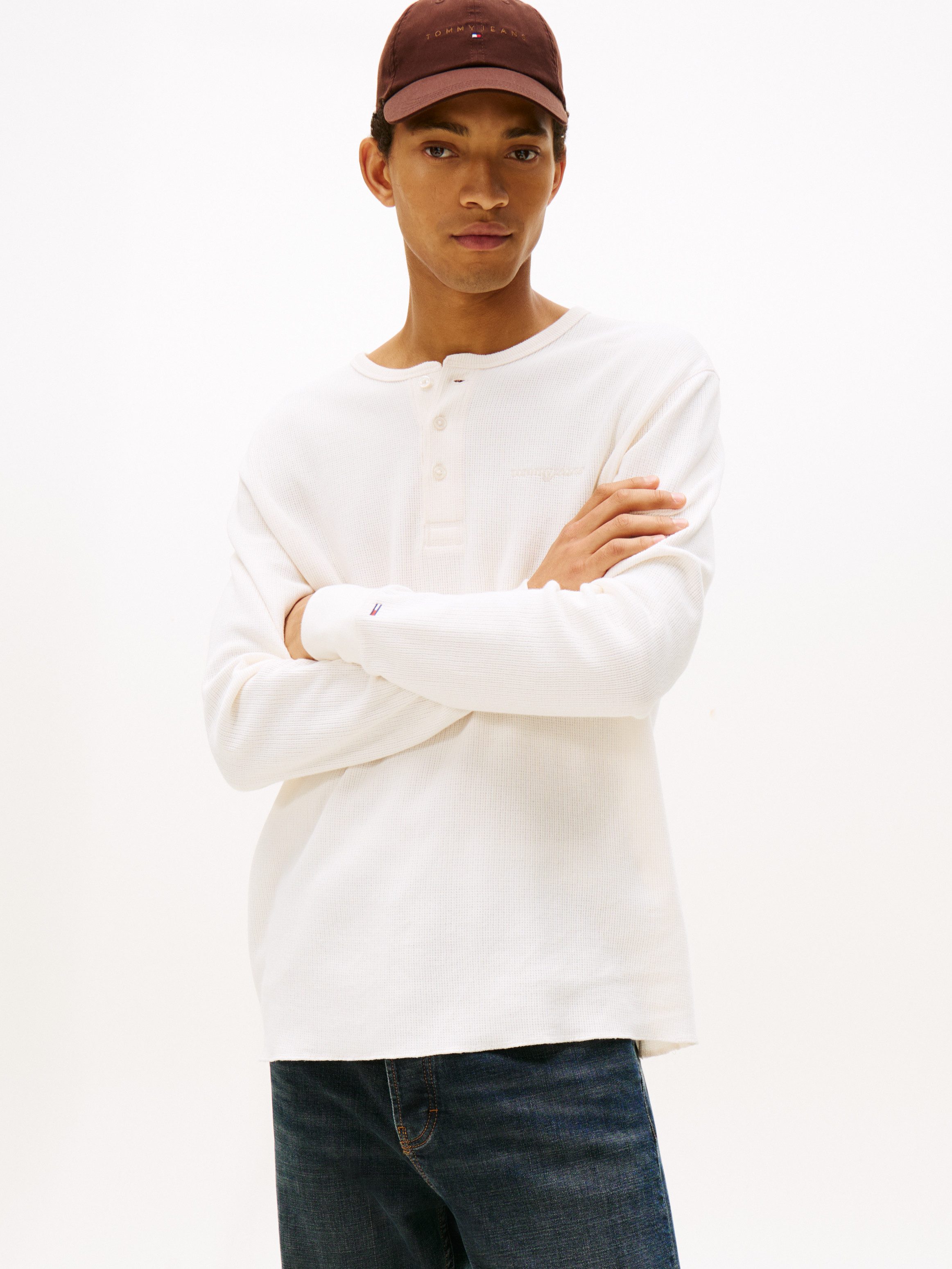 Tommy Jeans Henleyshirt TJM WAFFLE SCRIPT günstig online kaufen